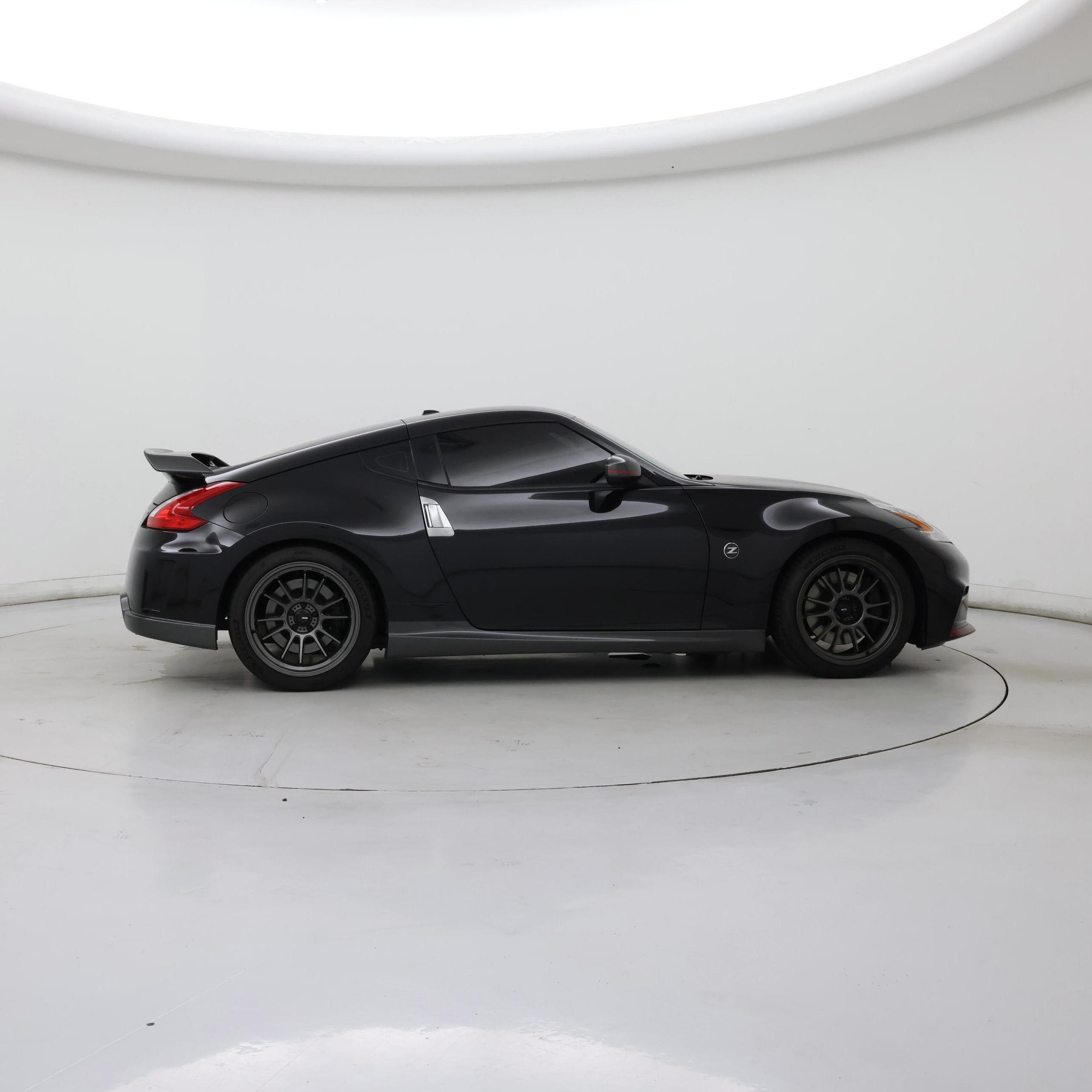 Thumbnail: 2014 Nissan Z - 7