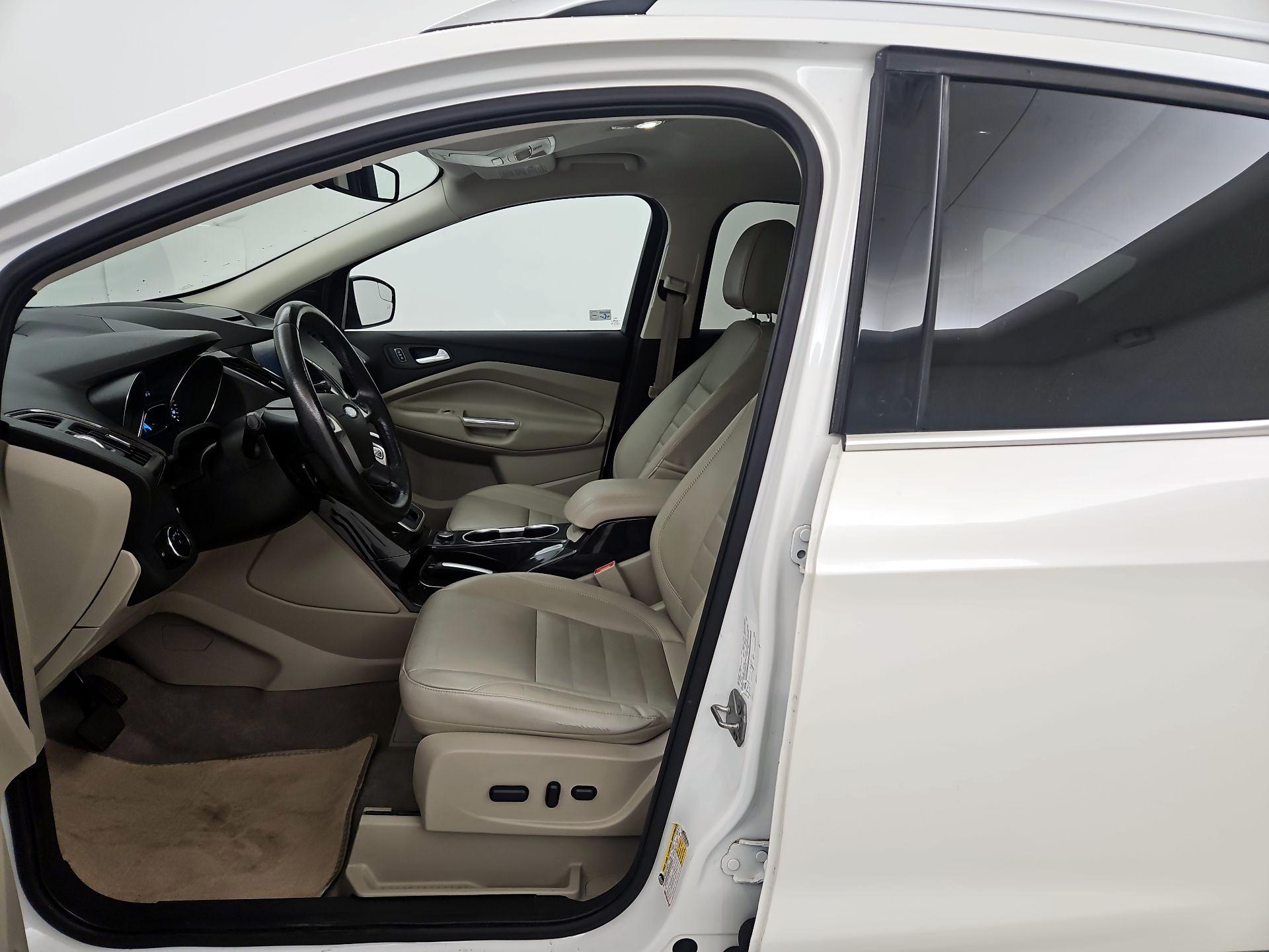 Thumbnail: 2014 Ford Escape - 11