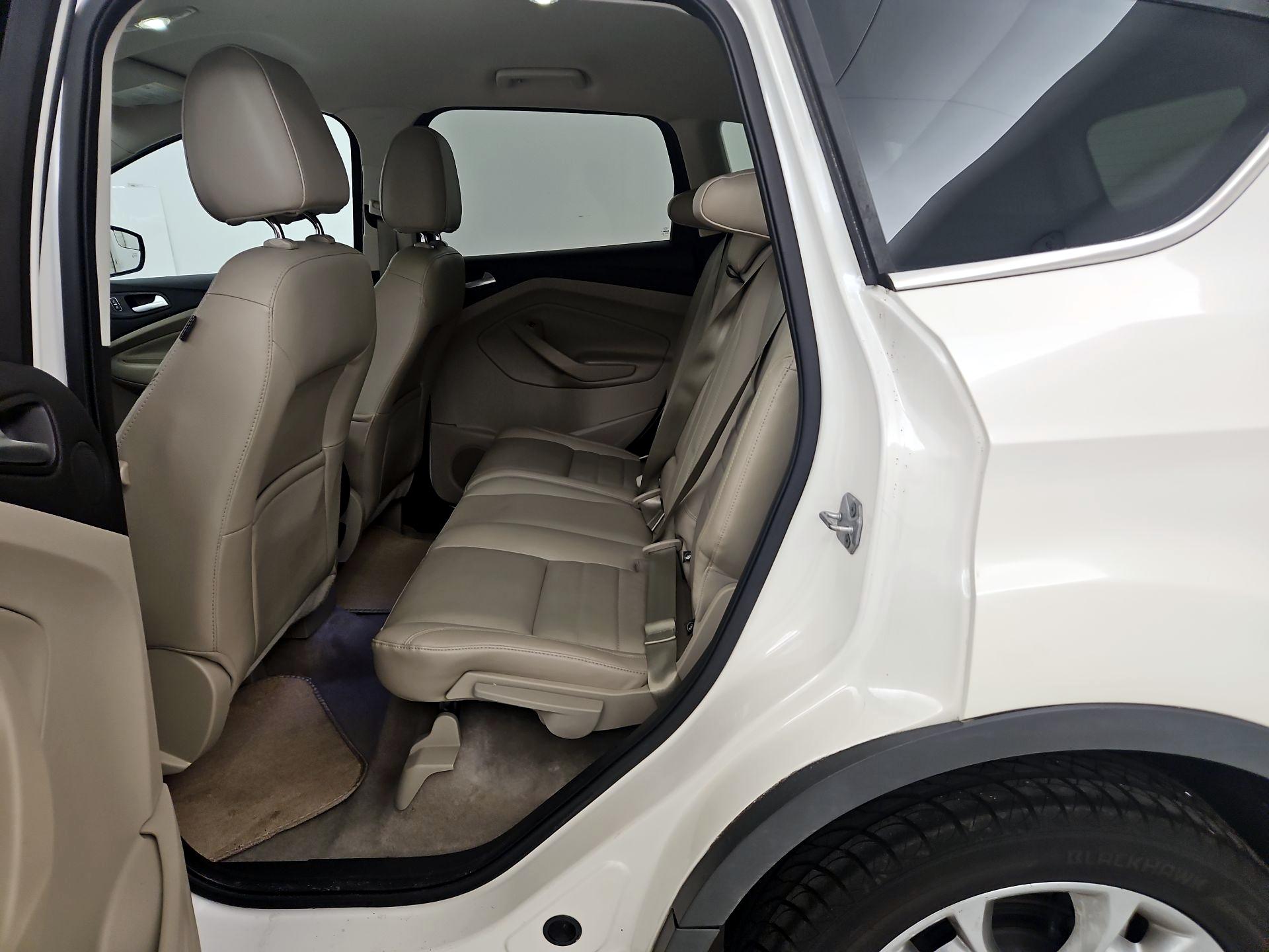 Thumbnail: 2014 Ford Escape - 20