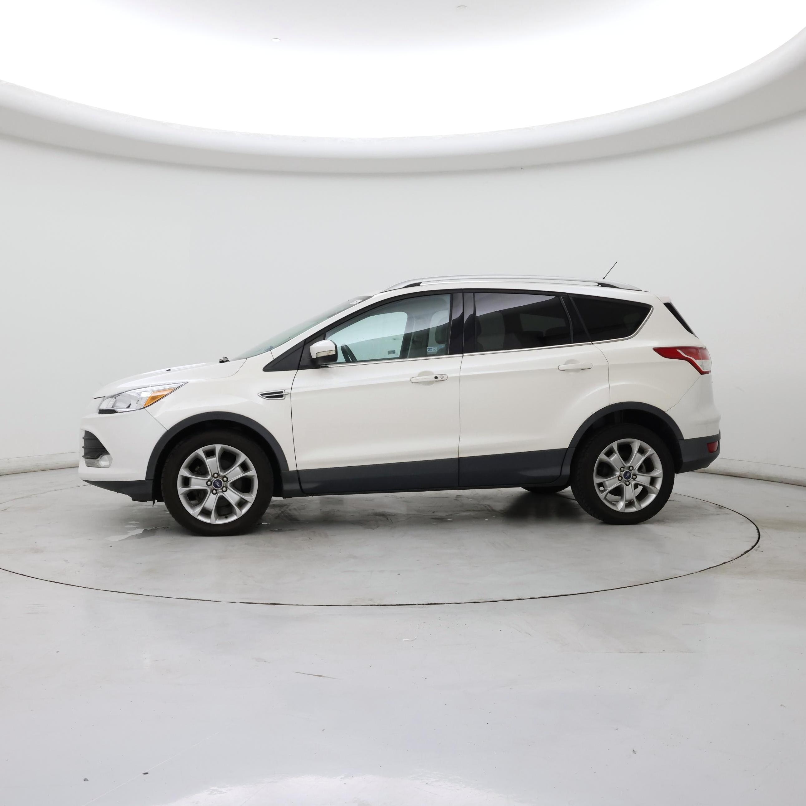 Thumbnail: 2014 Ford Escape - 3