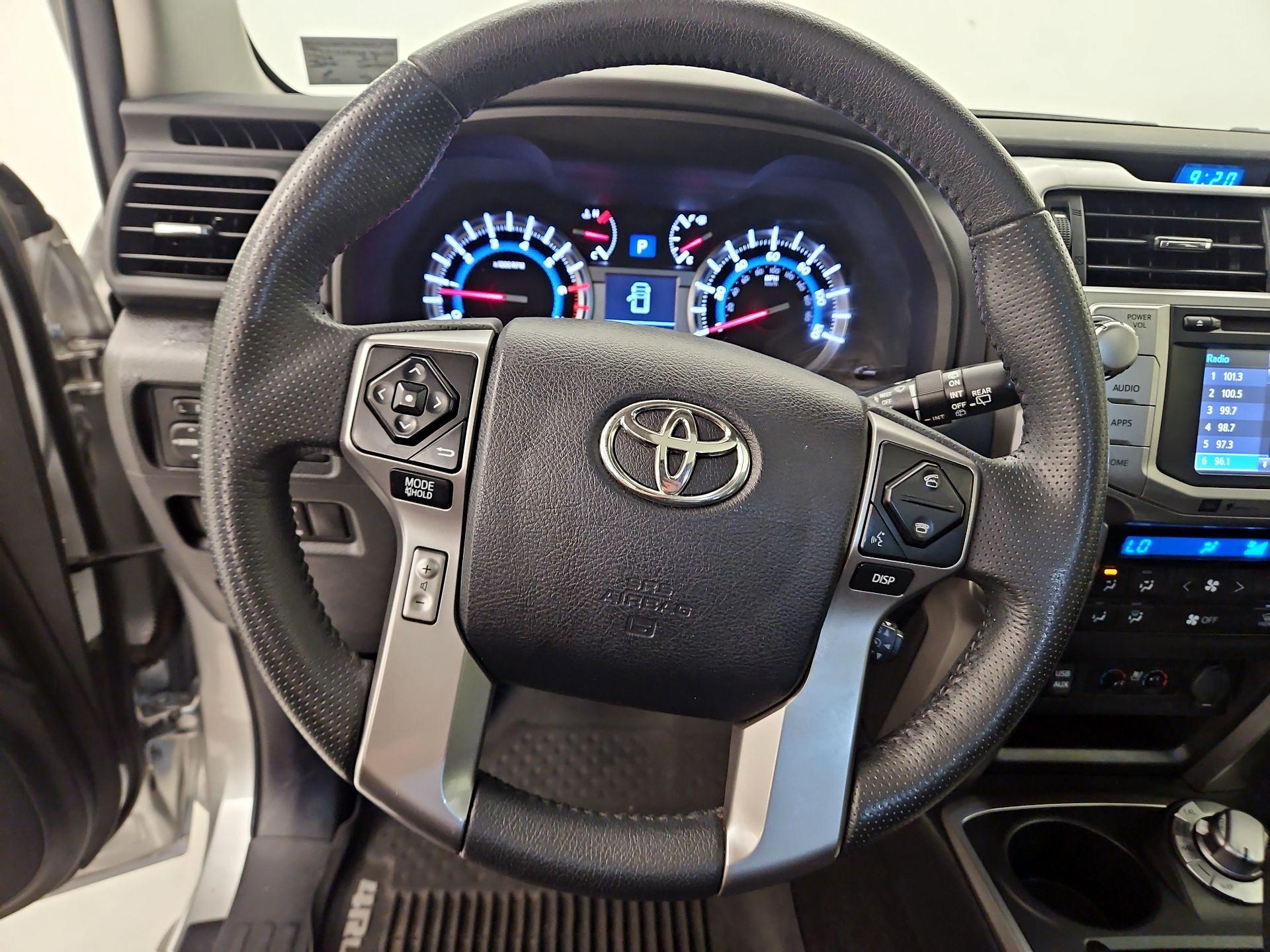 Thumbnail: 2019 Toyota 4Runner - 10