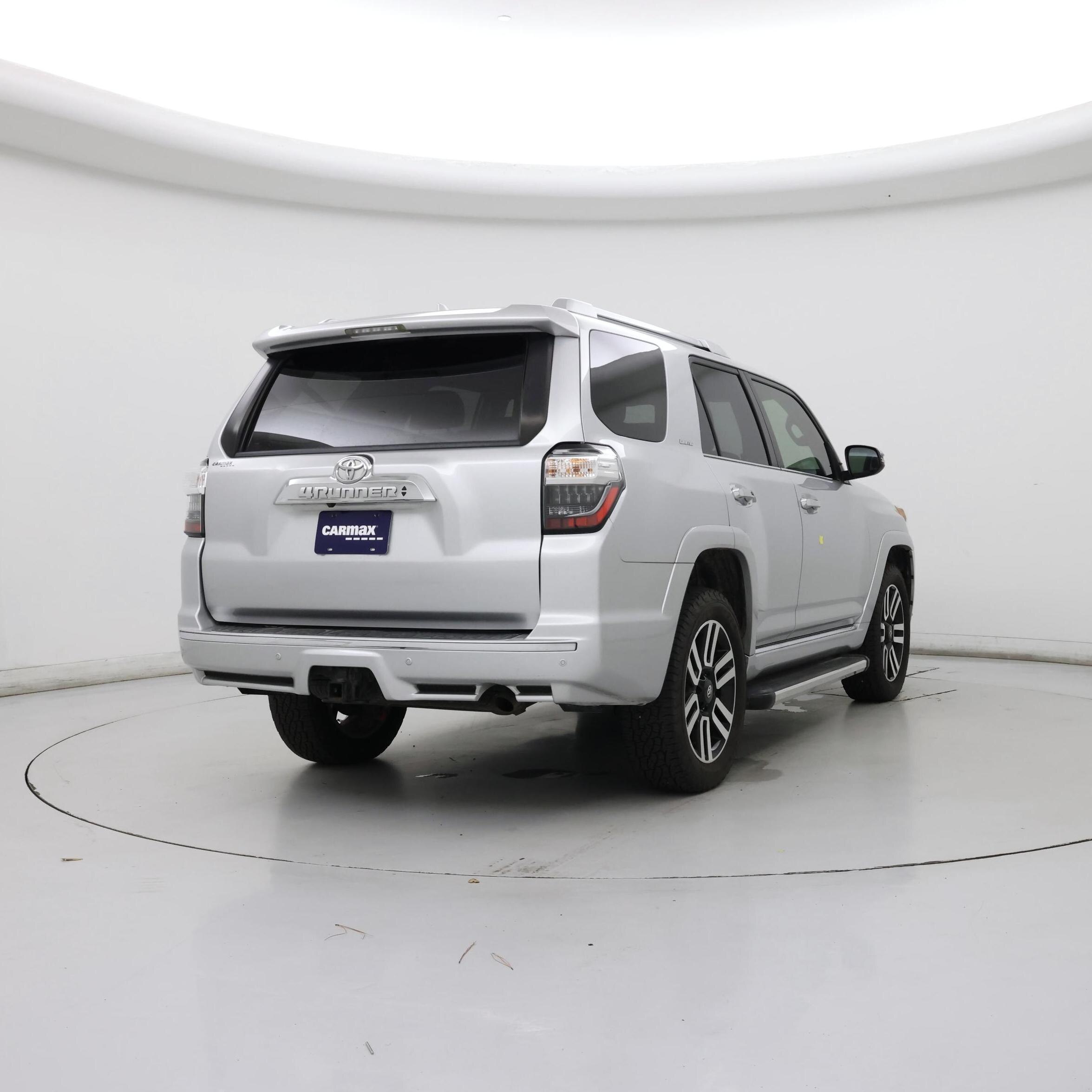 Thumbnail: 2019 Toyota 4Runner - 8