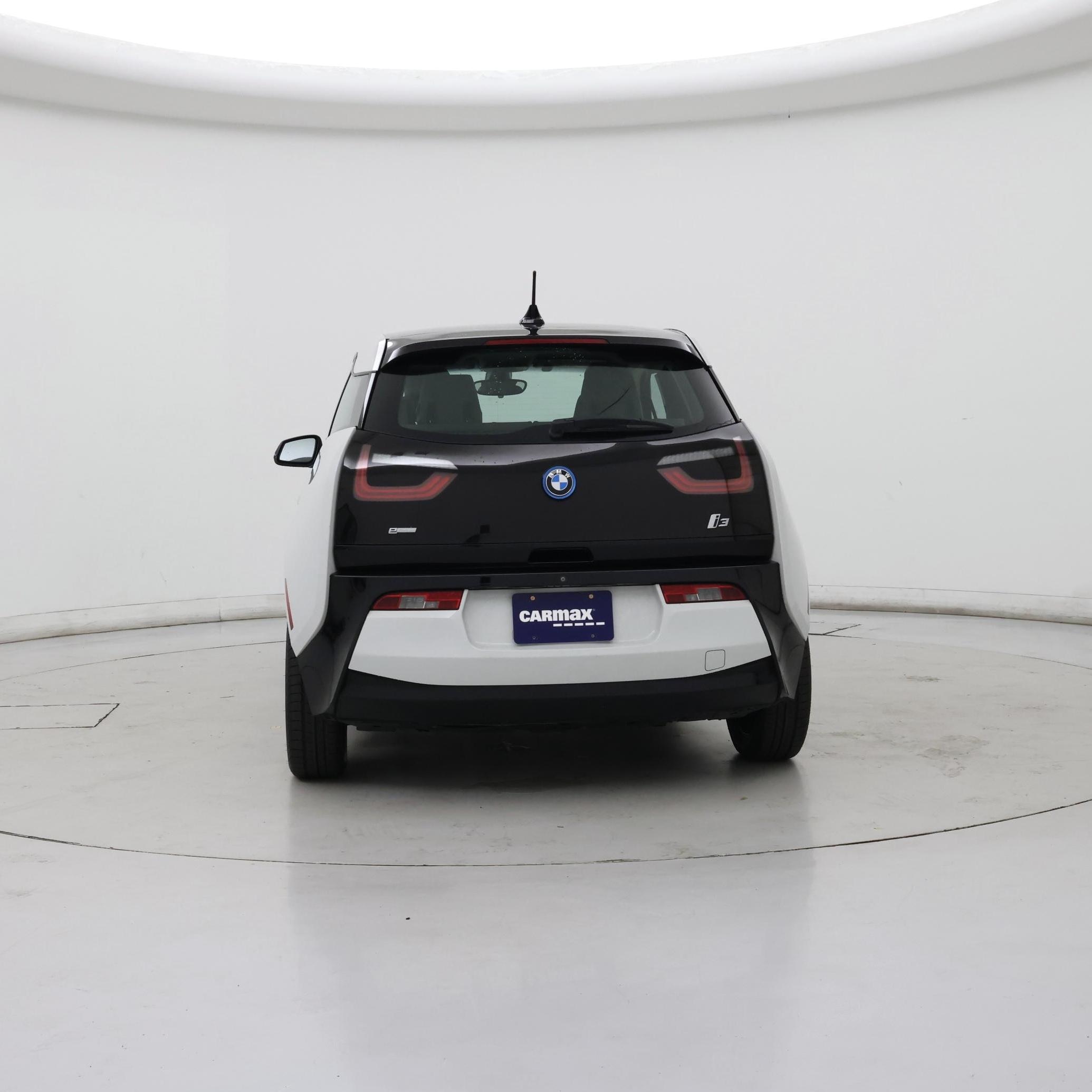 Thumbnail: 2017 BMW i3 - 6