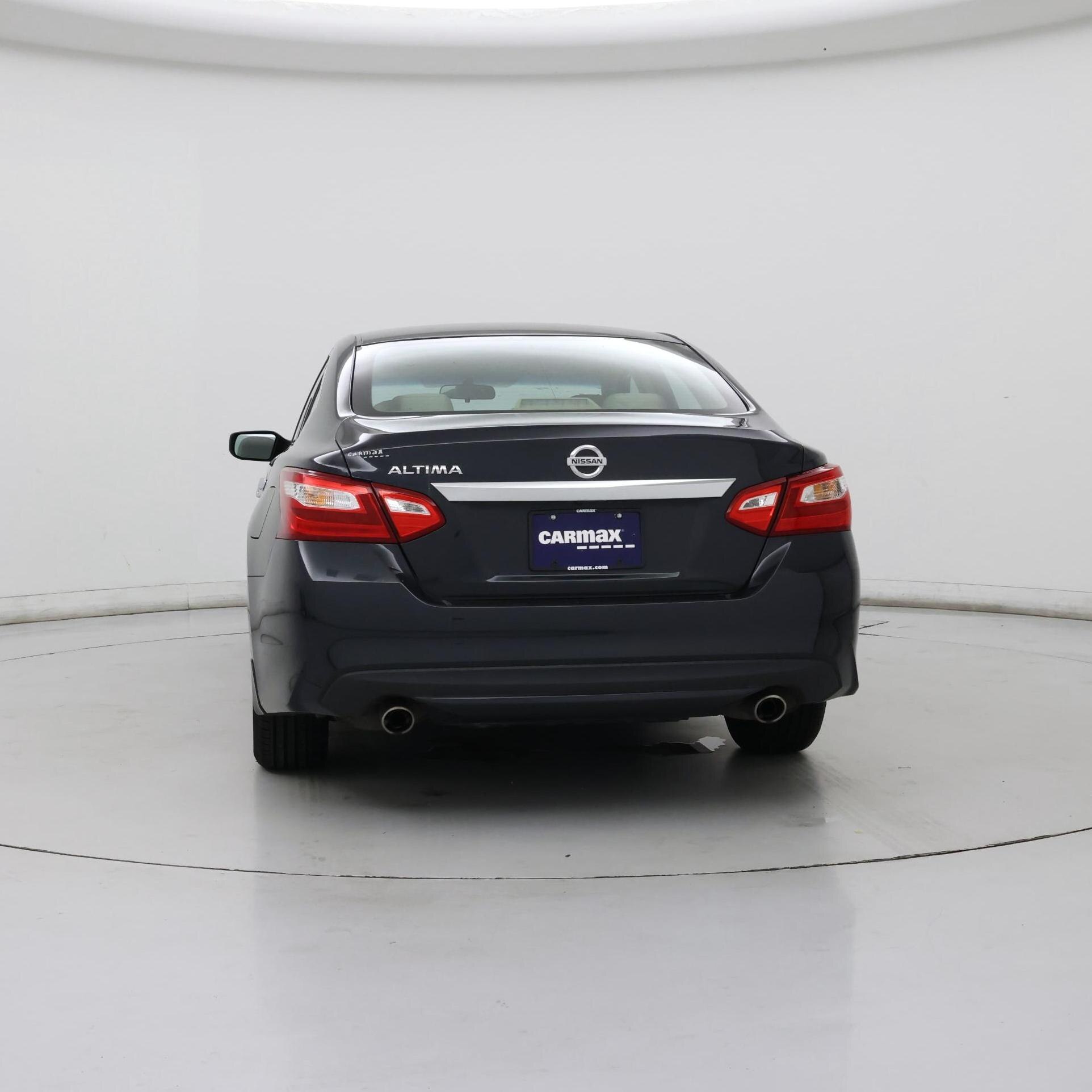 Thumbnail: 2016 Nissan Altima - 6