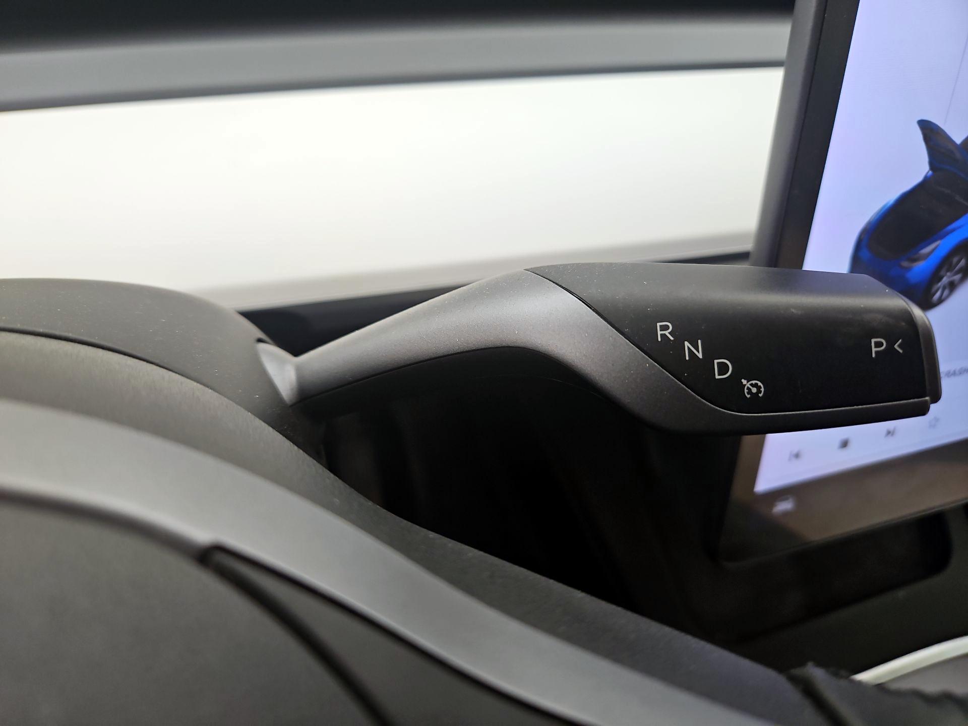 Thumbnail: 2022 Tesla Model Y - 17