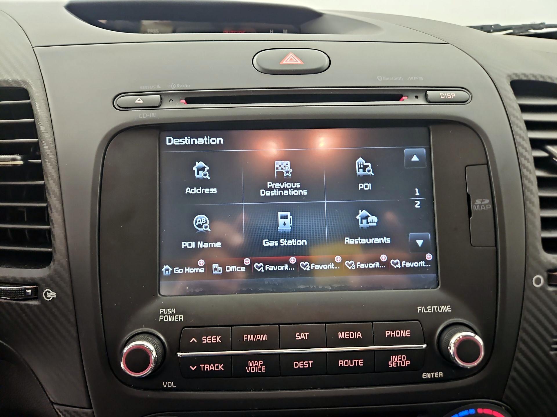 Thumbnail: 2016 Kia Forte - 14