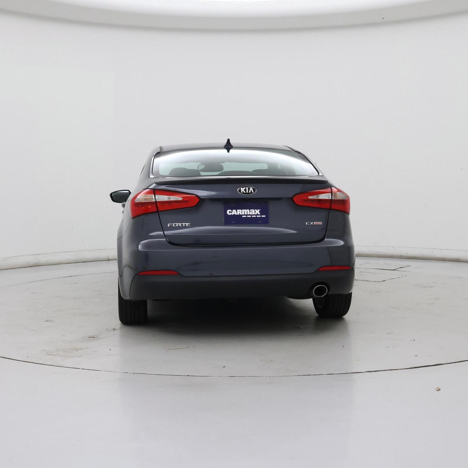 Thumbnail: 2016 Kia Forte - 6