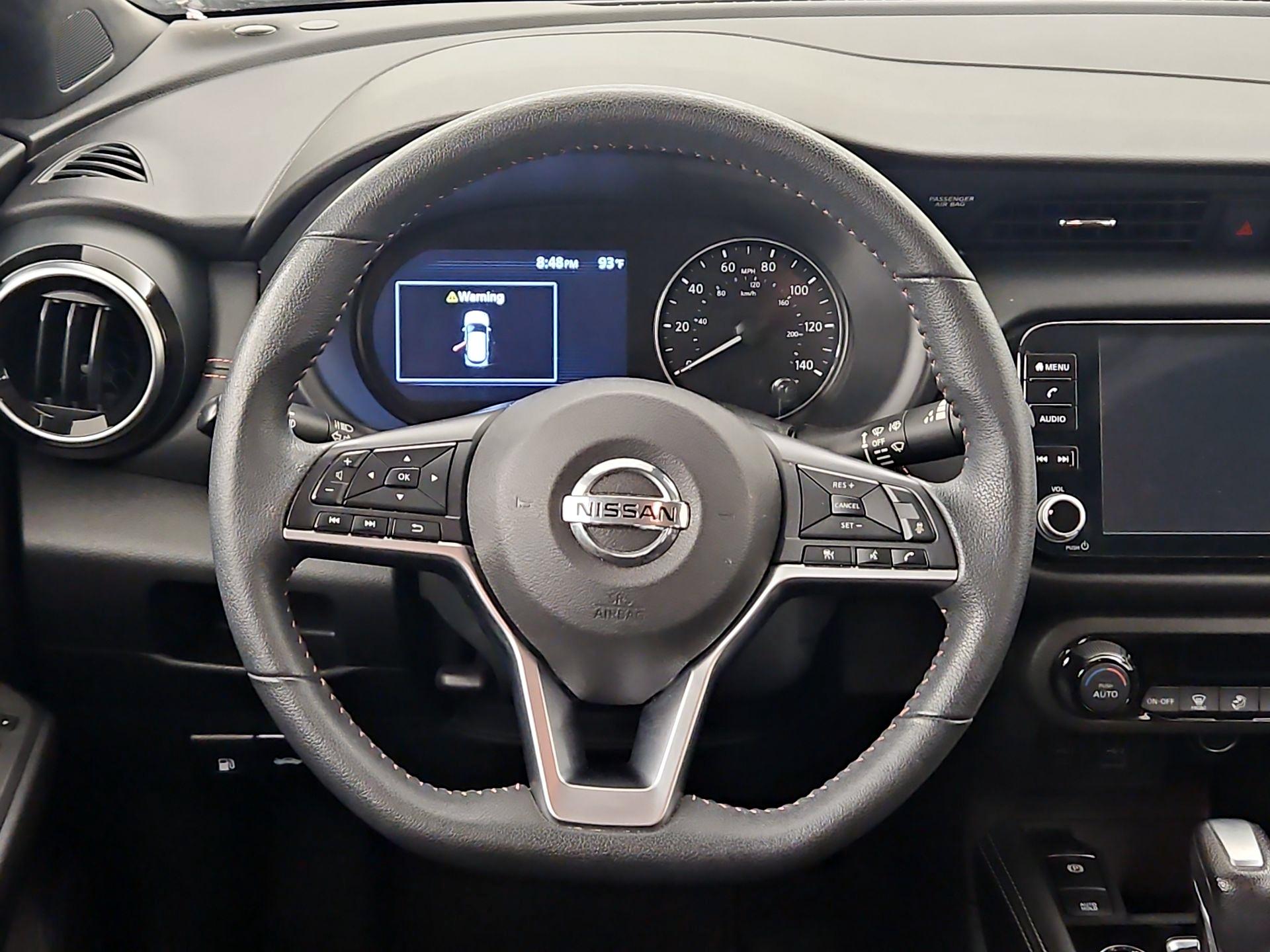 Thumbnail: 2021 Nissan Kicks - 10