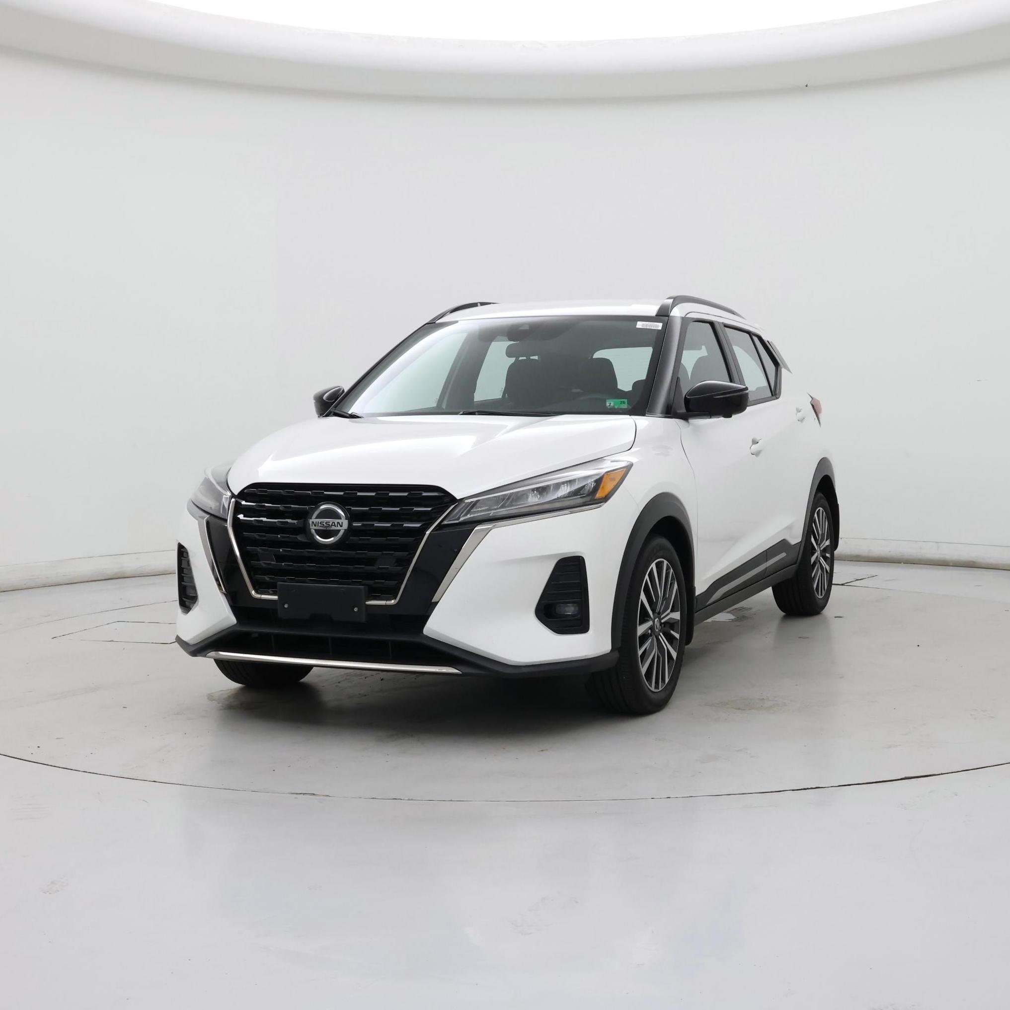 Thumbnail: 2021 Nissan Kicks - 4