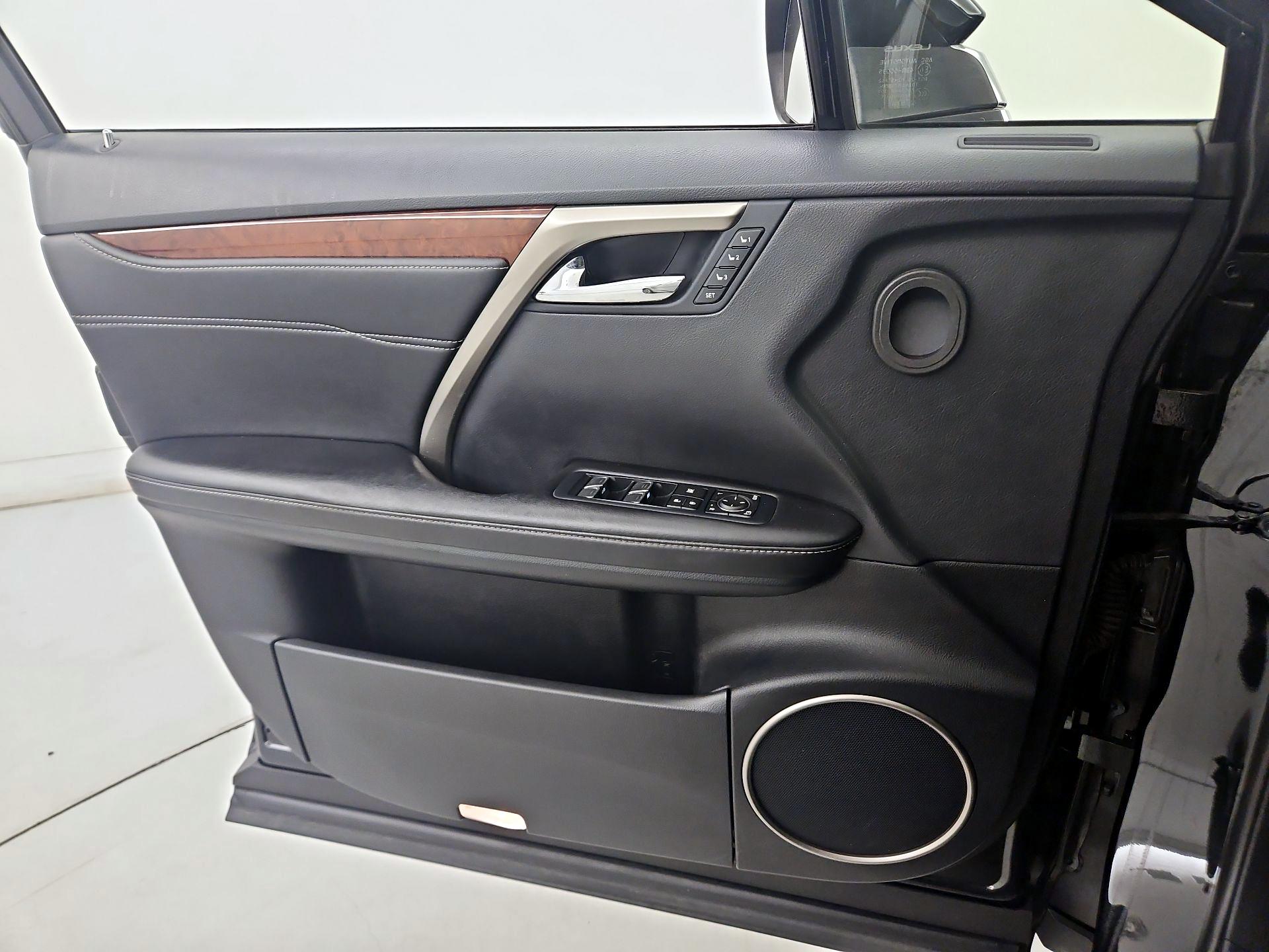 Thumbnail: 2019 Lexus RX - 12