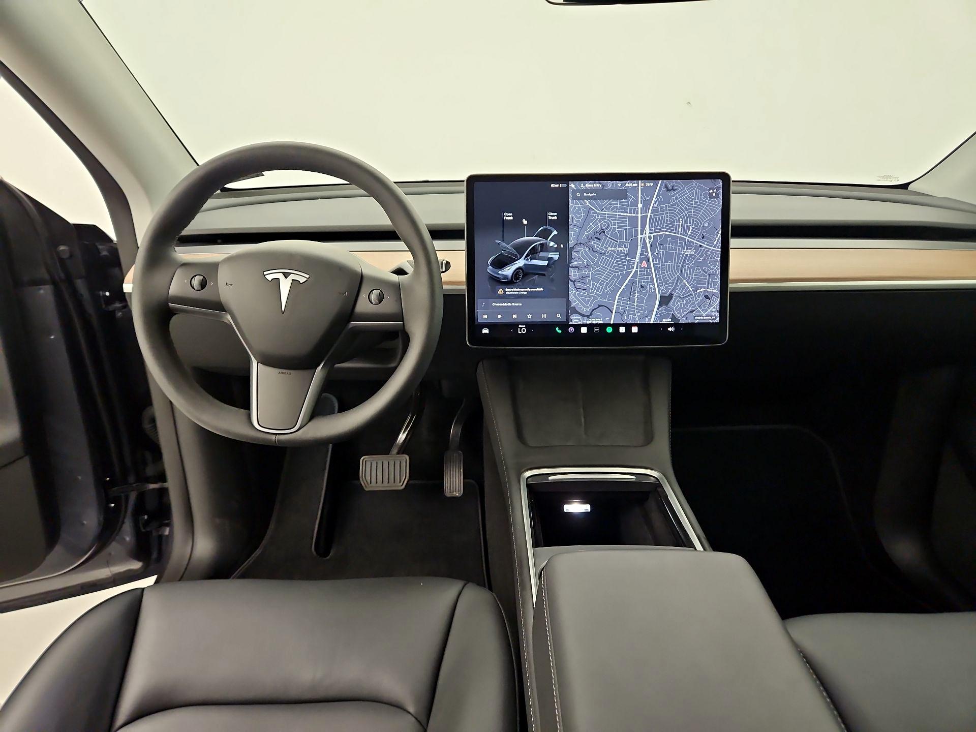 Thumbnail: 2023 Tesla Model Y - 9