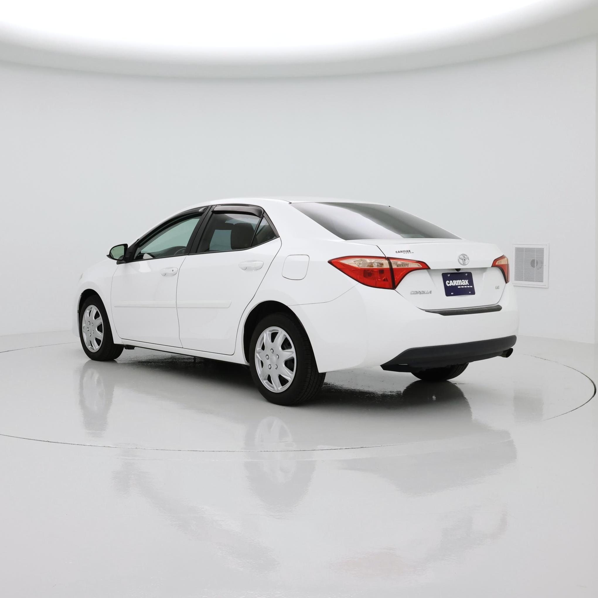 Thumbnail: 2018 Toyota Corolla - 2