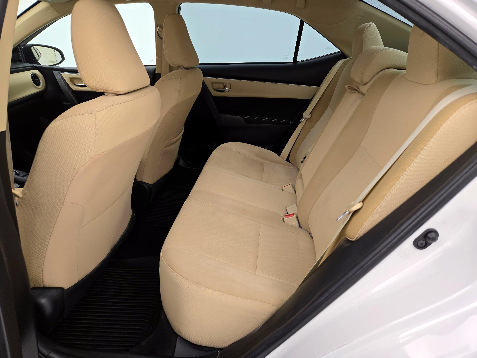 Thumbnail: 2018 Toyota Corolla - 19