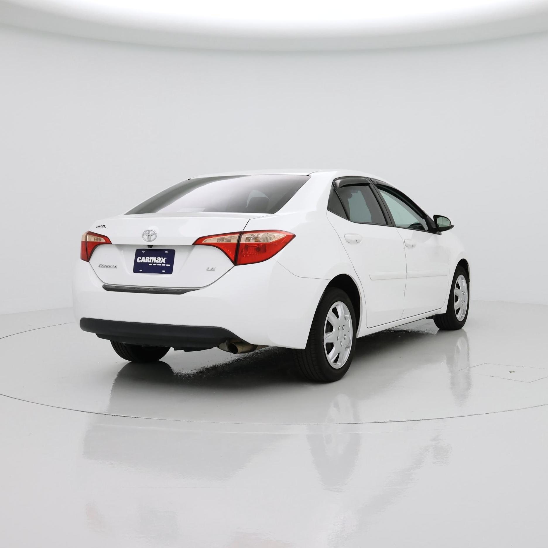 Thumbnail: 2018 Toyota Corolla - 8