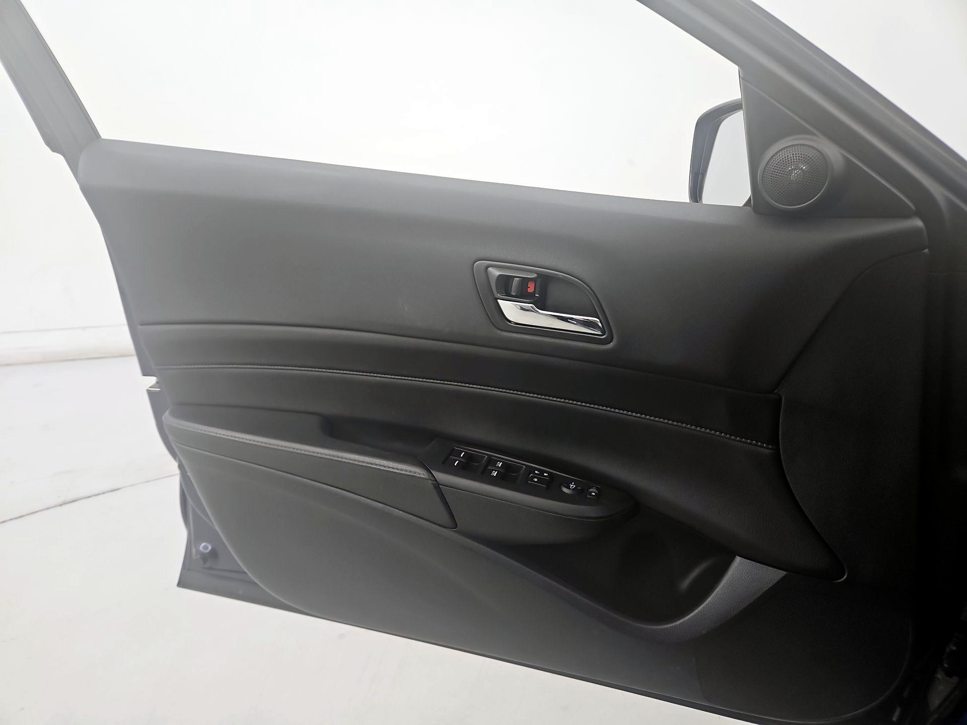 Thumbnail: 2014 Acura ILX - 12
