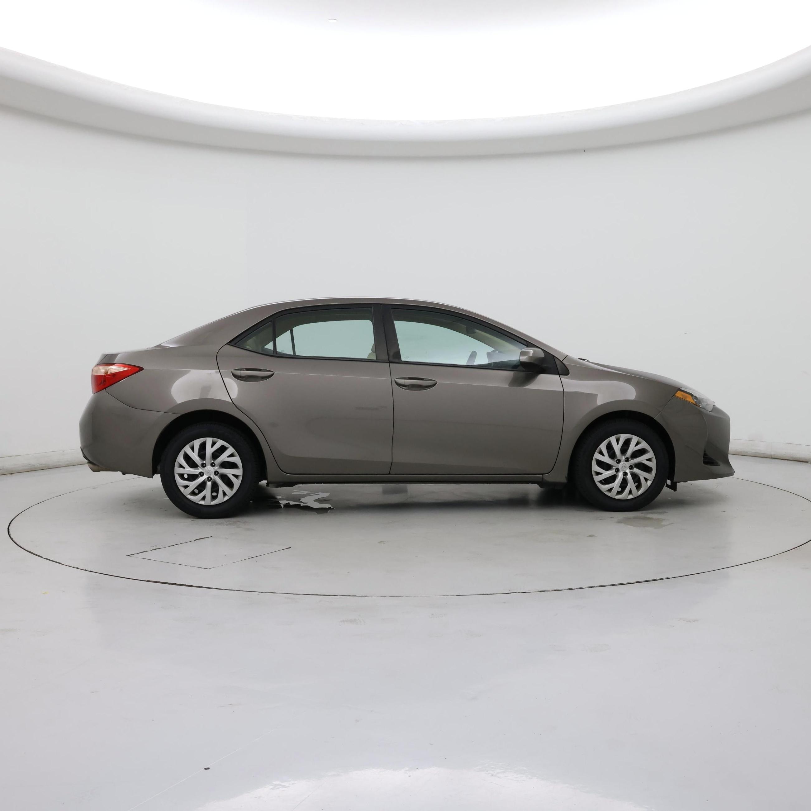 Thumbnail: 2019 Toyota Corolla - 7