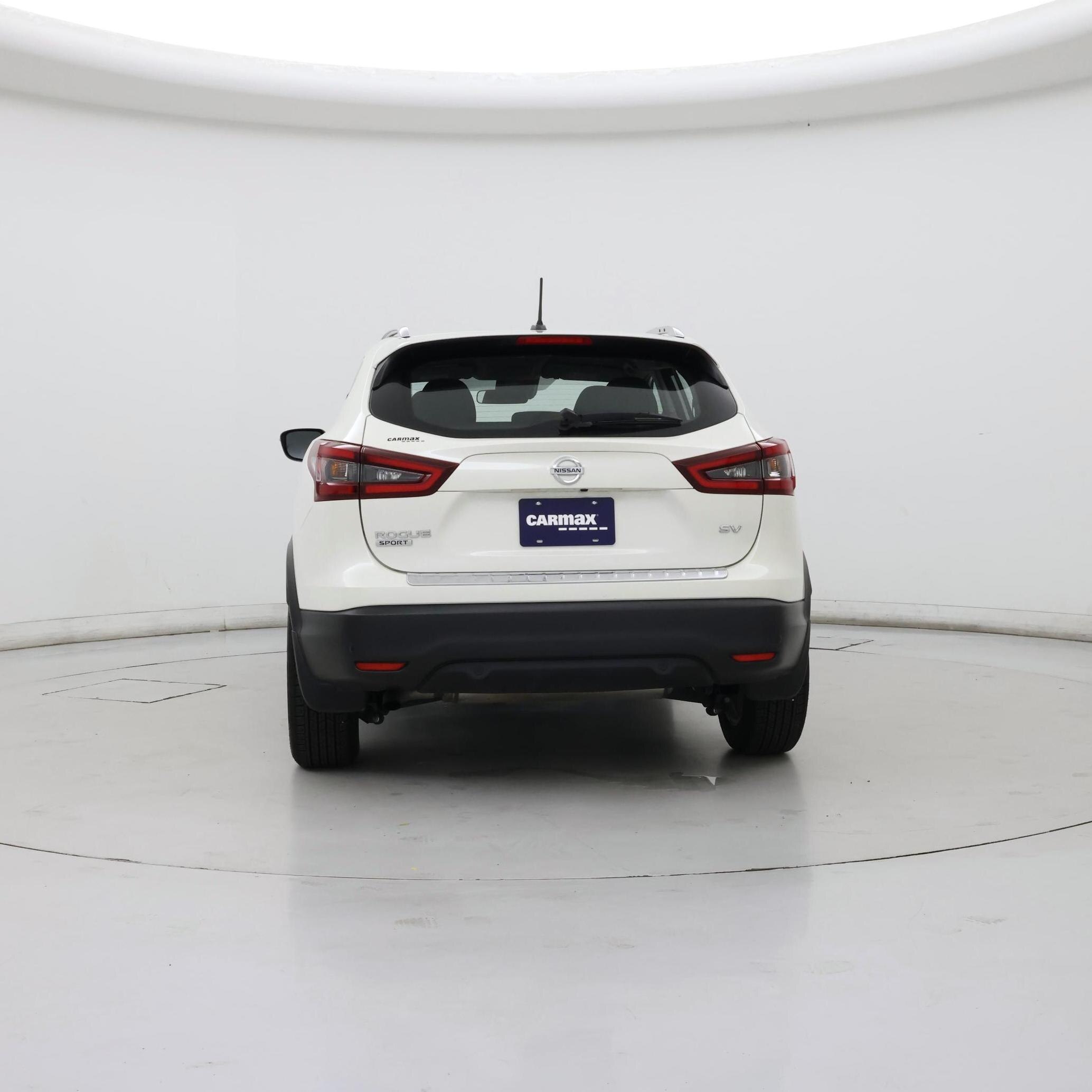 Thumbnail: 2021 Nissan Rogue Sport - 6