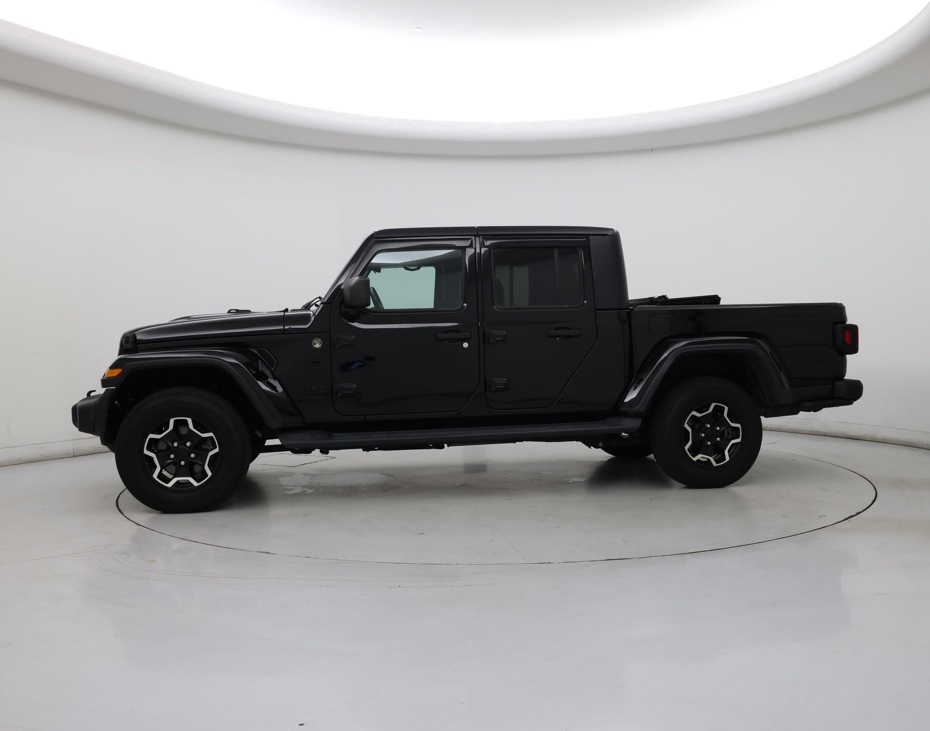 Thumbnail: 2020 Jeep Gladiator - 3