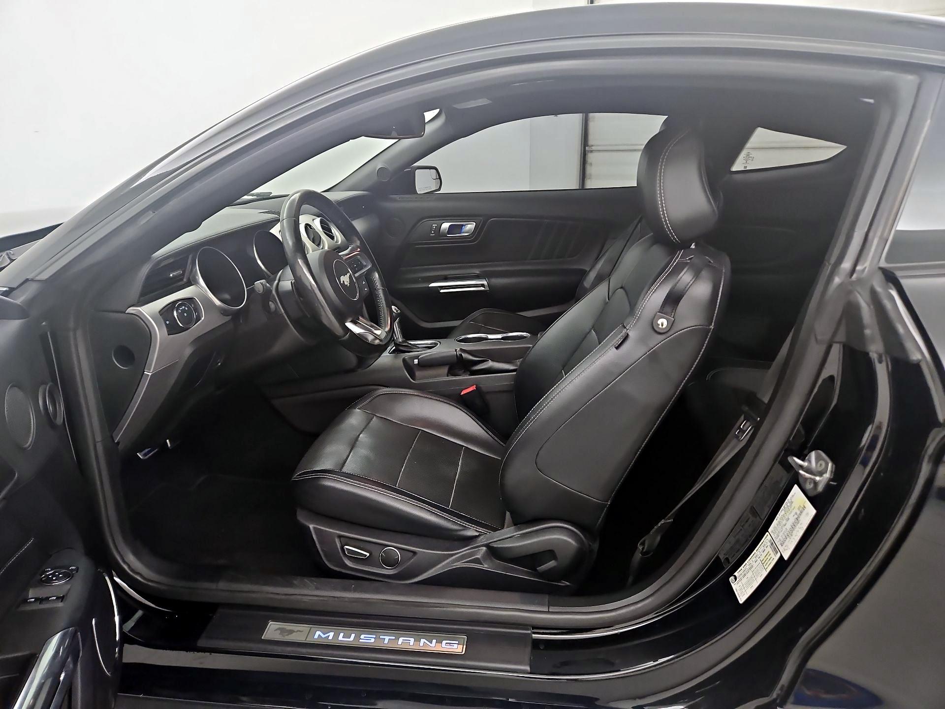 Thumbnail: 2019 Ford Mustang - 11