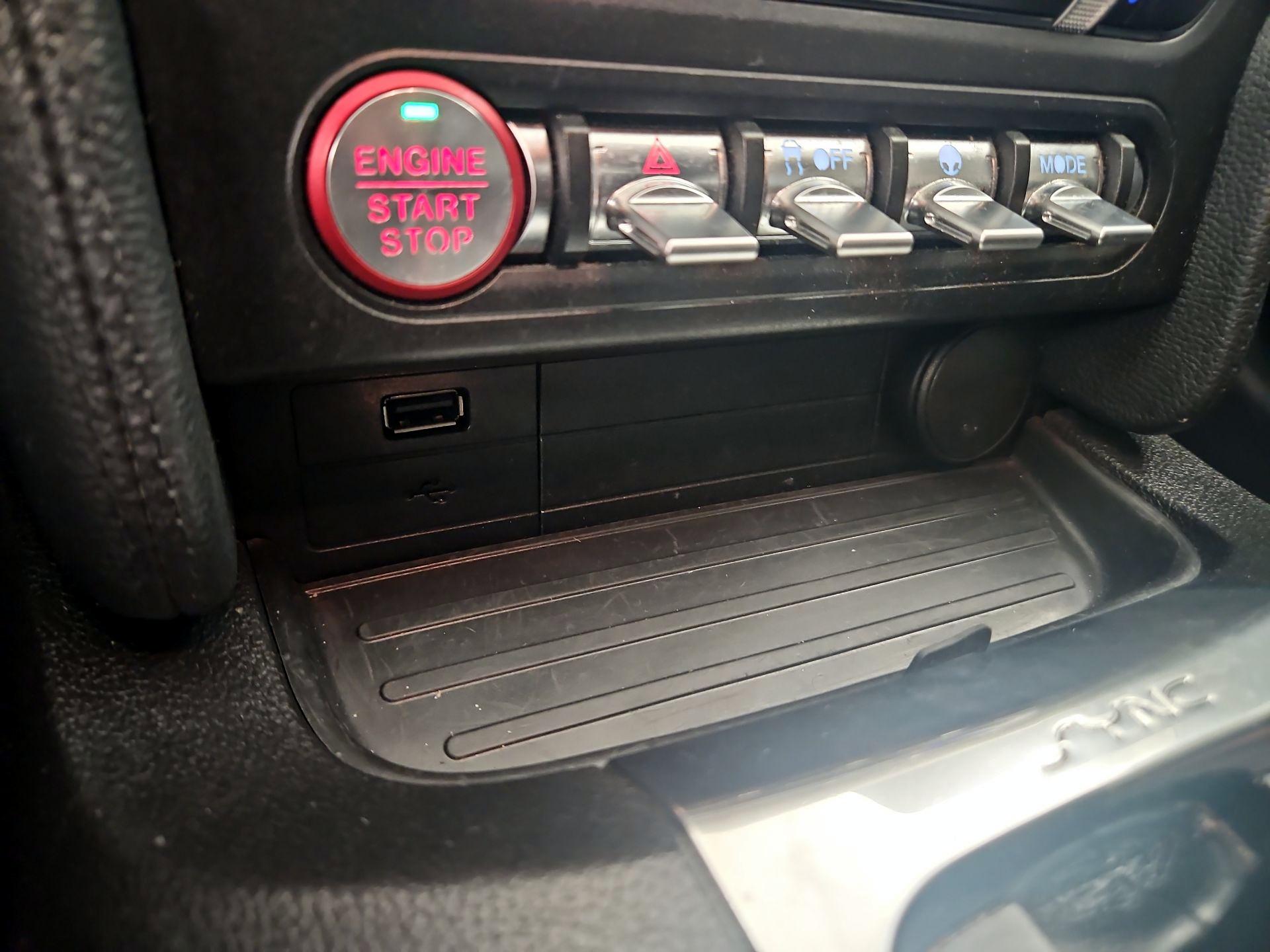 Thumbnail: 2019 Ford Mustang - 18