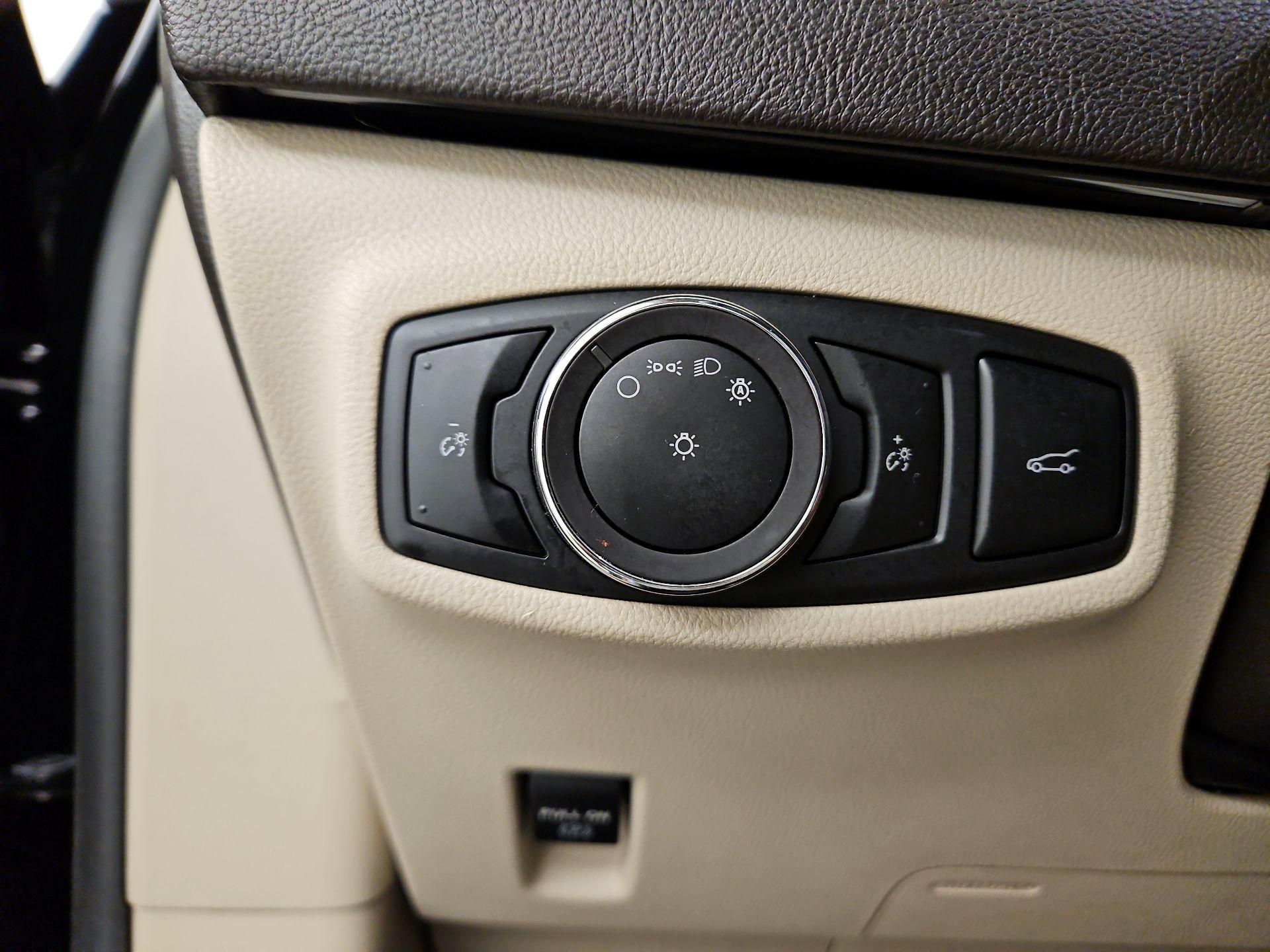 Thumbnail: 2018 Lincoln MKC - 13
