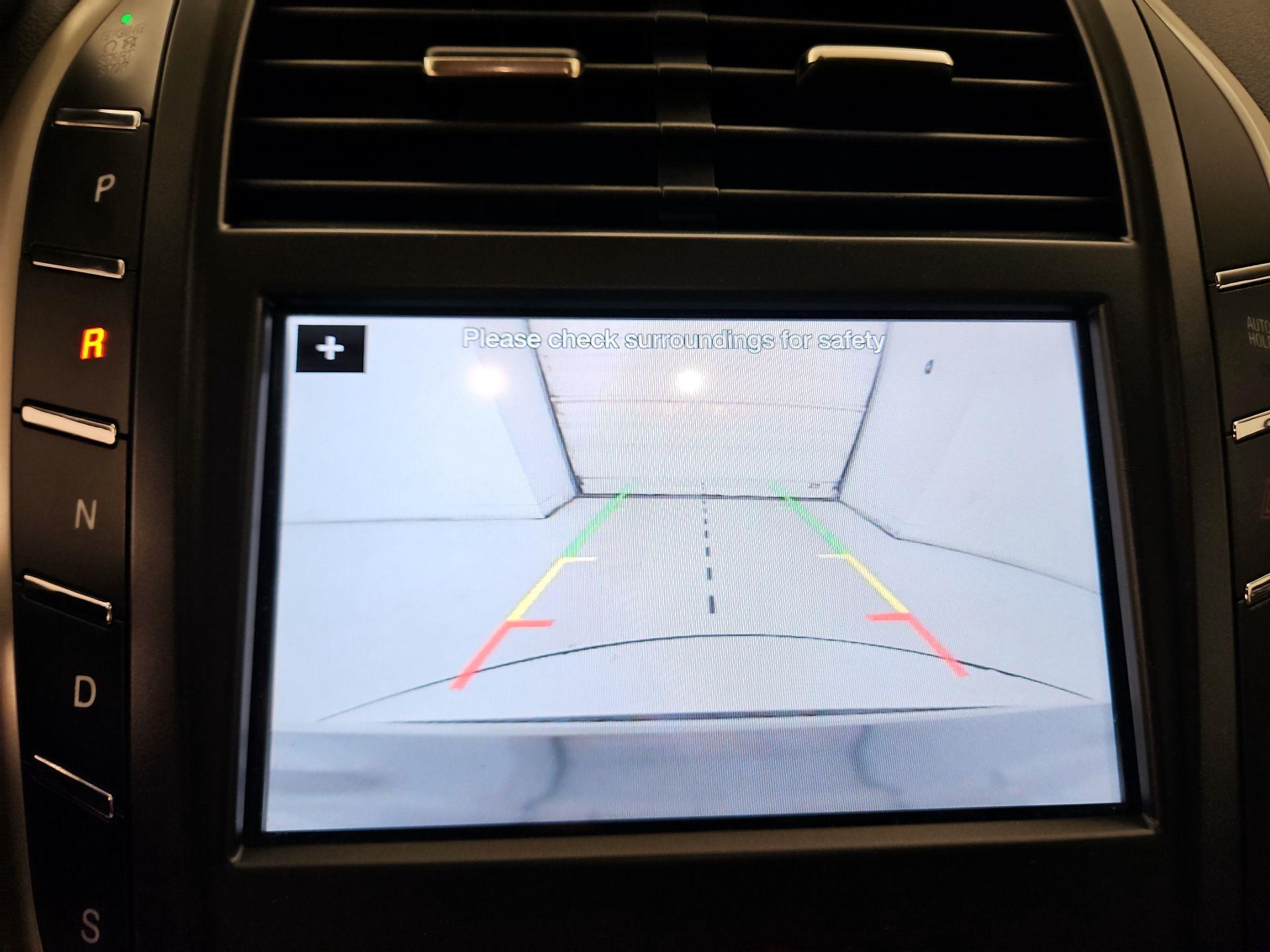Thumbnail: 2018 Lincoln MKC - 15