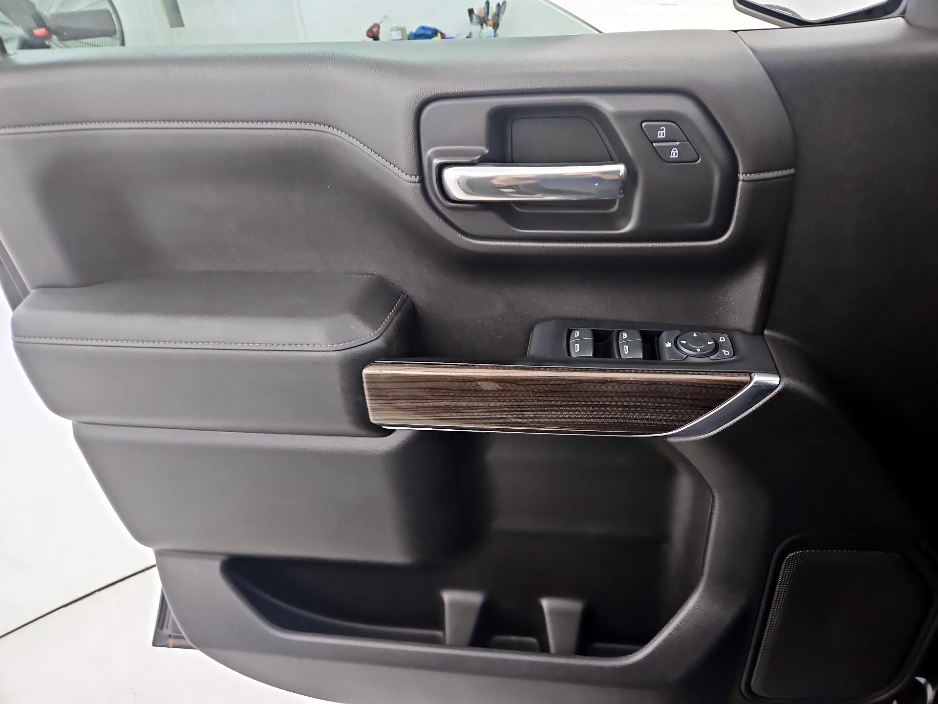 Thumbnail: 2019 Chevrolet Silverado 1500 - 12