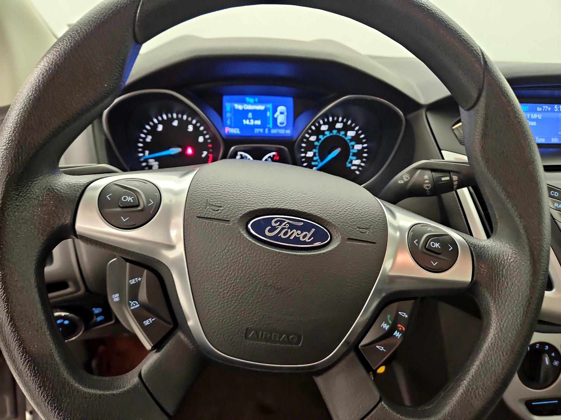 Thumbnail: 2013 Ford Focus - 10