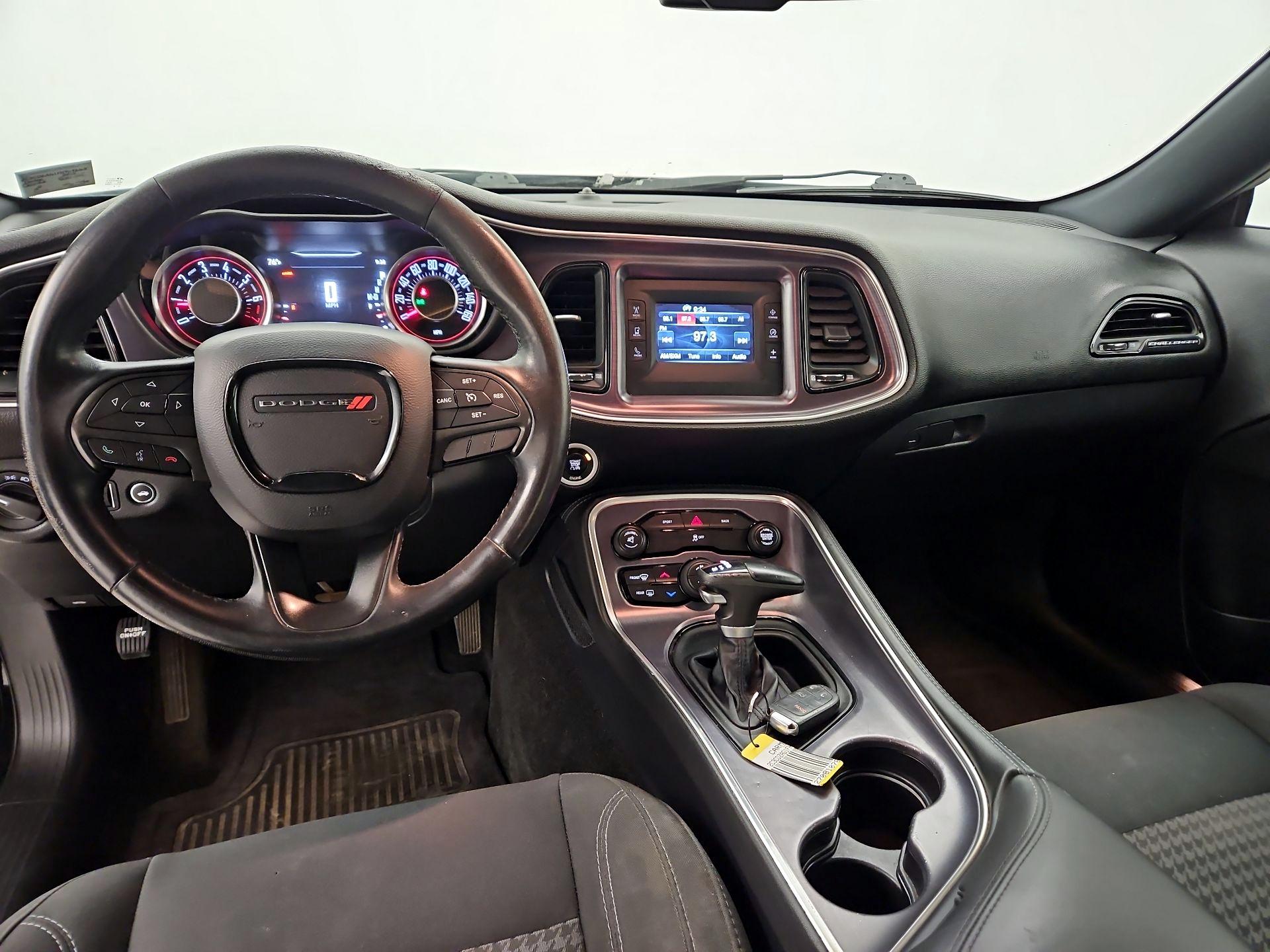 Thumbnail: 2015 Dodge Challenger - 9