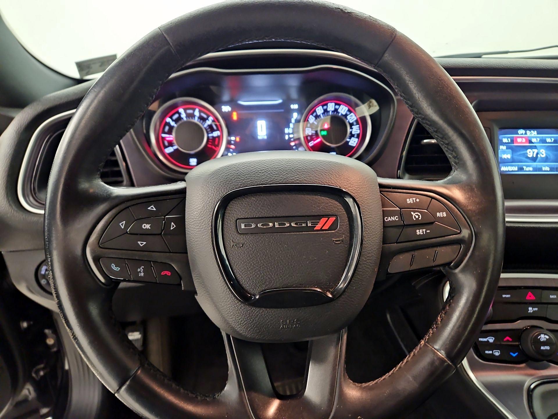 Thumbnail: 2015 Dodge Challenger - 10