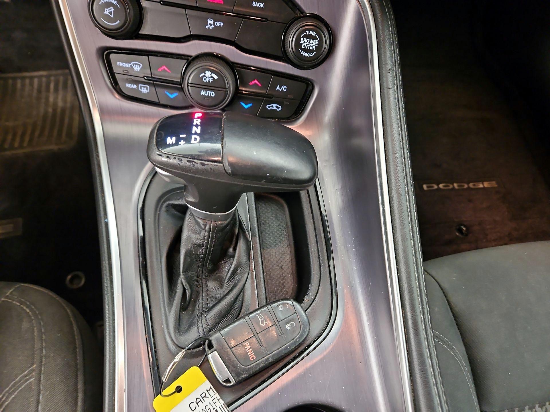 Thumbnail: 2015 Dodge Challenger - 16