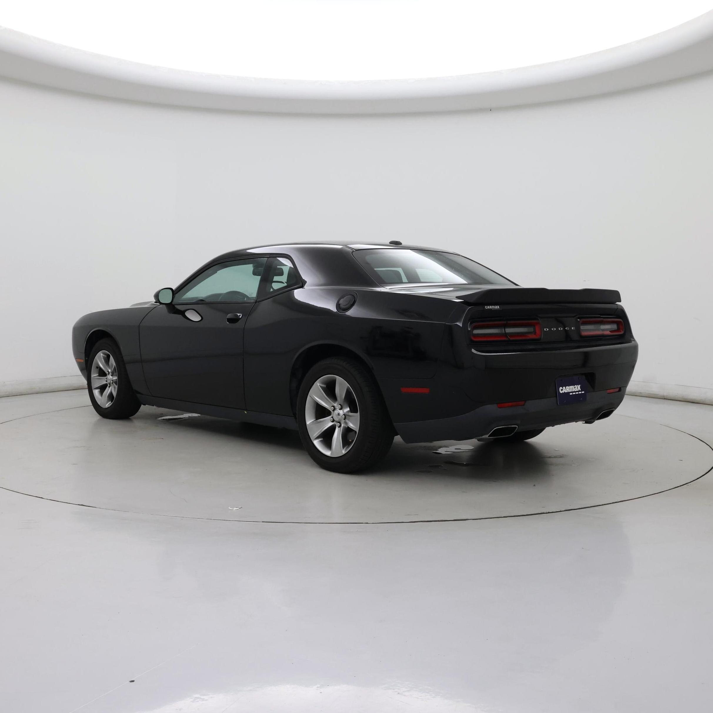 Thumbnail: 2015 Dodge Challenger - 2