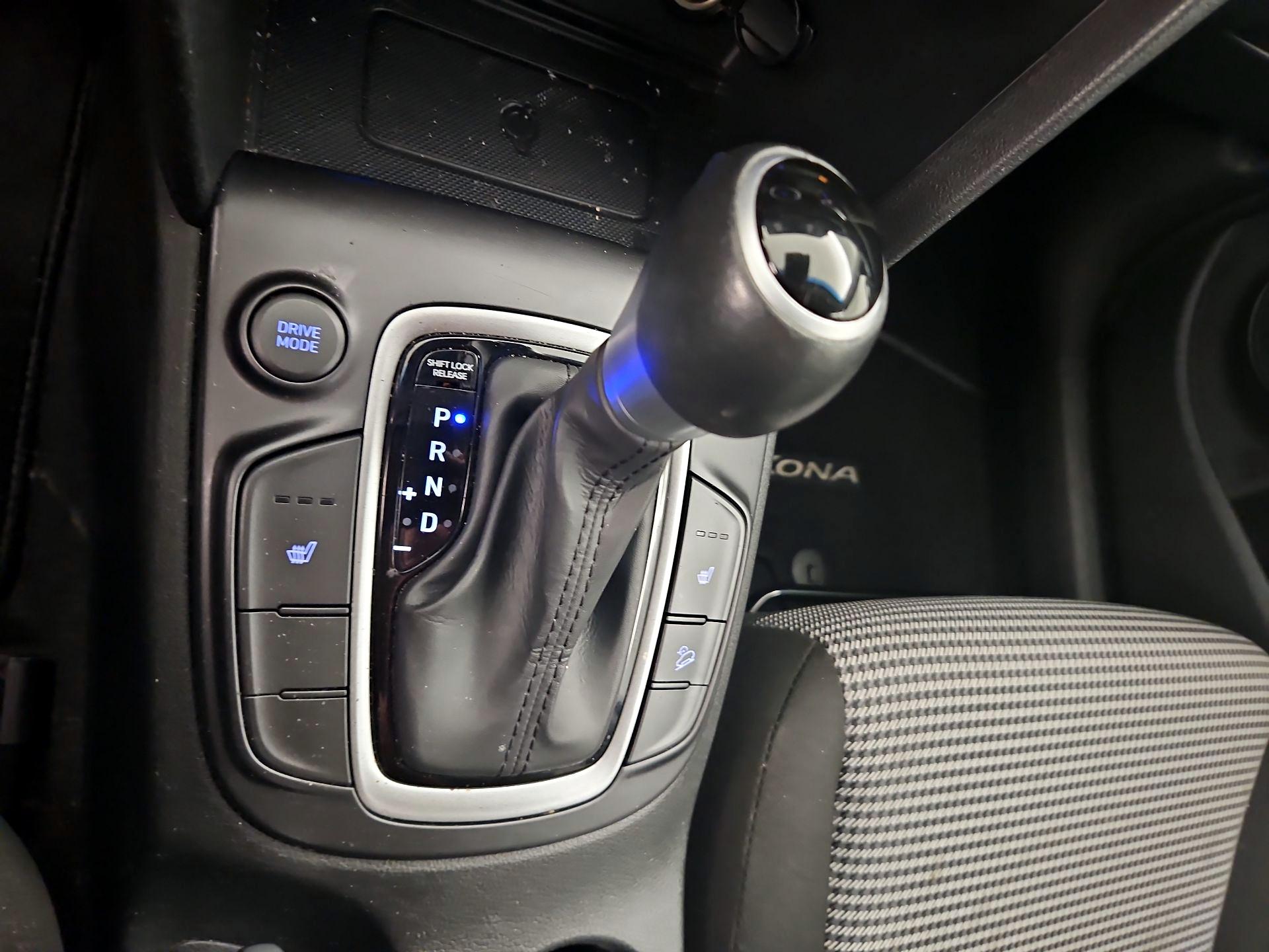 Thumbnail: 2021 Hyundai Kona - 17
