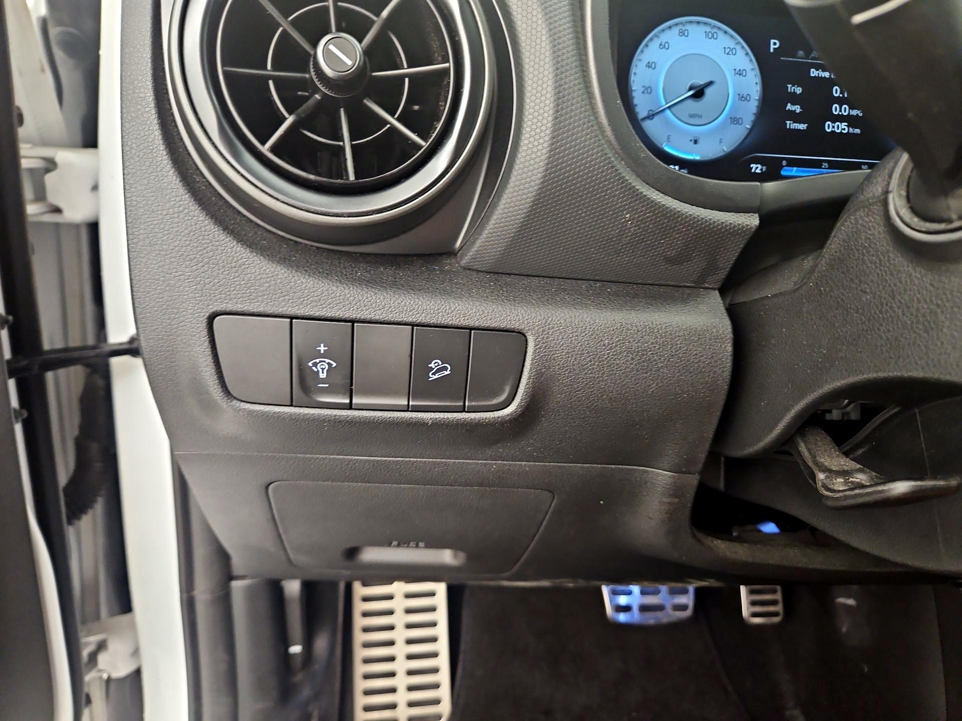 Thumbnail: 2023 Hyundai Kona - 13