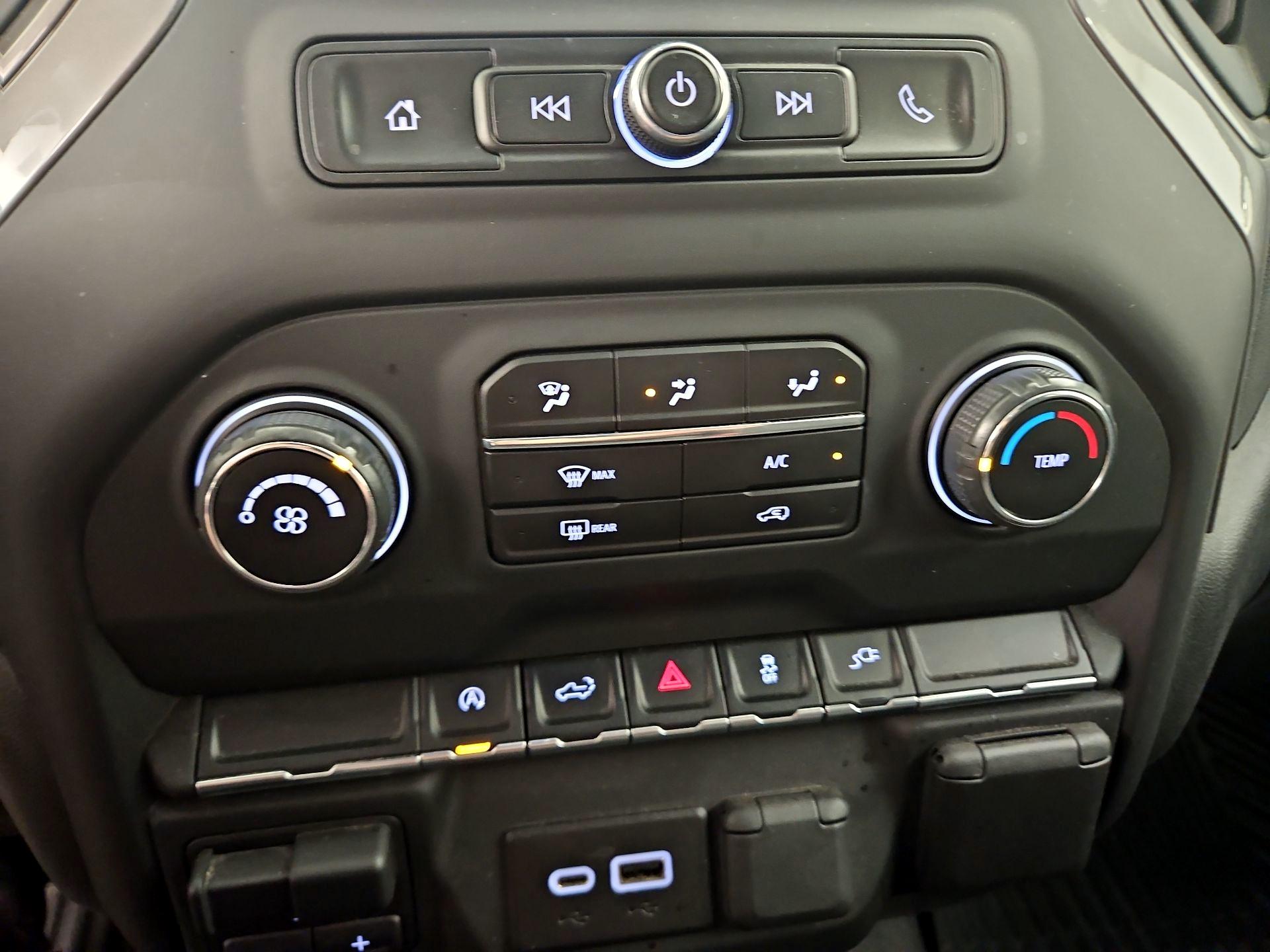 Thumbnail: 2021 Chevrolet Silverado 1500 - 16