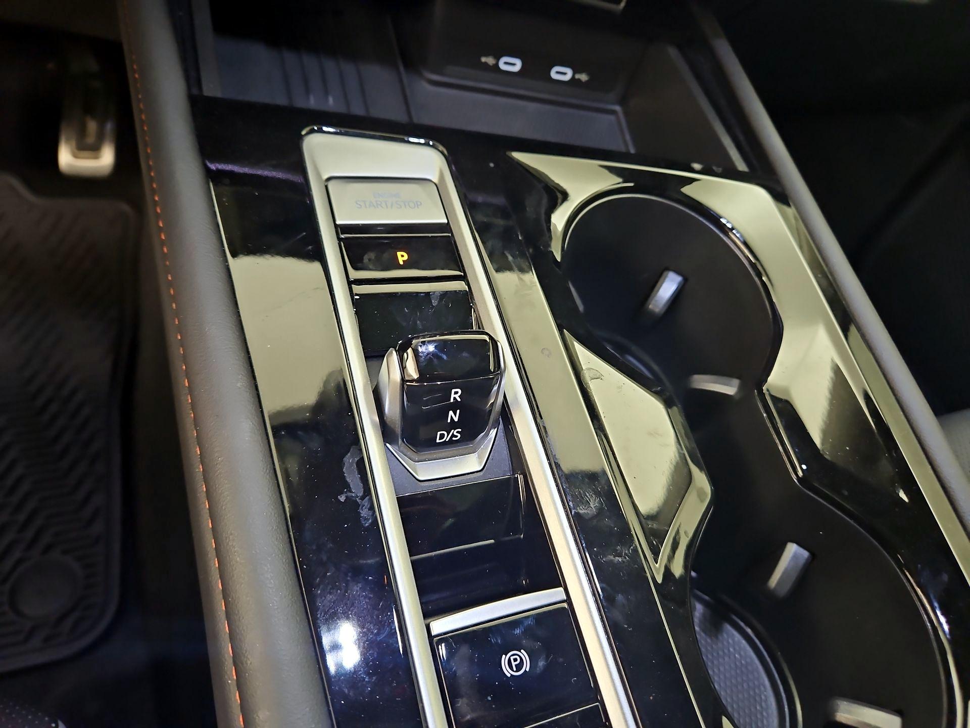 Thumbnail: 2025 Volkswagen Atlas - 18