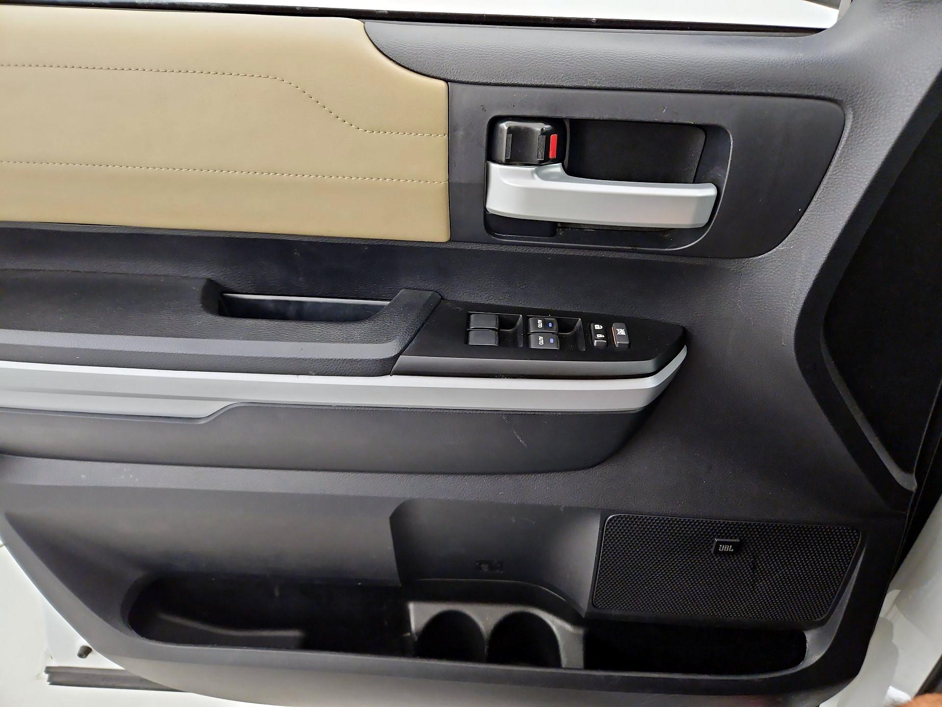 Thumbnail: 2018 Toyota Tundra - 12