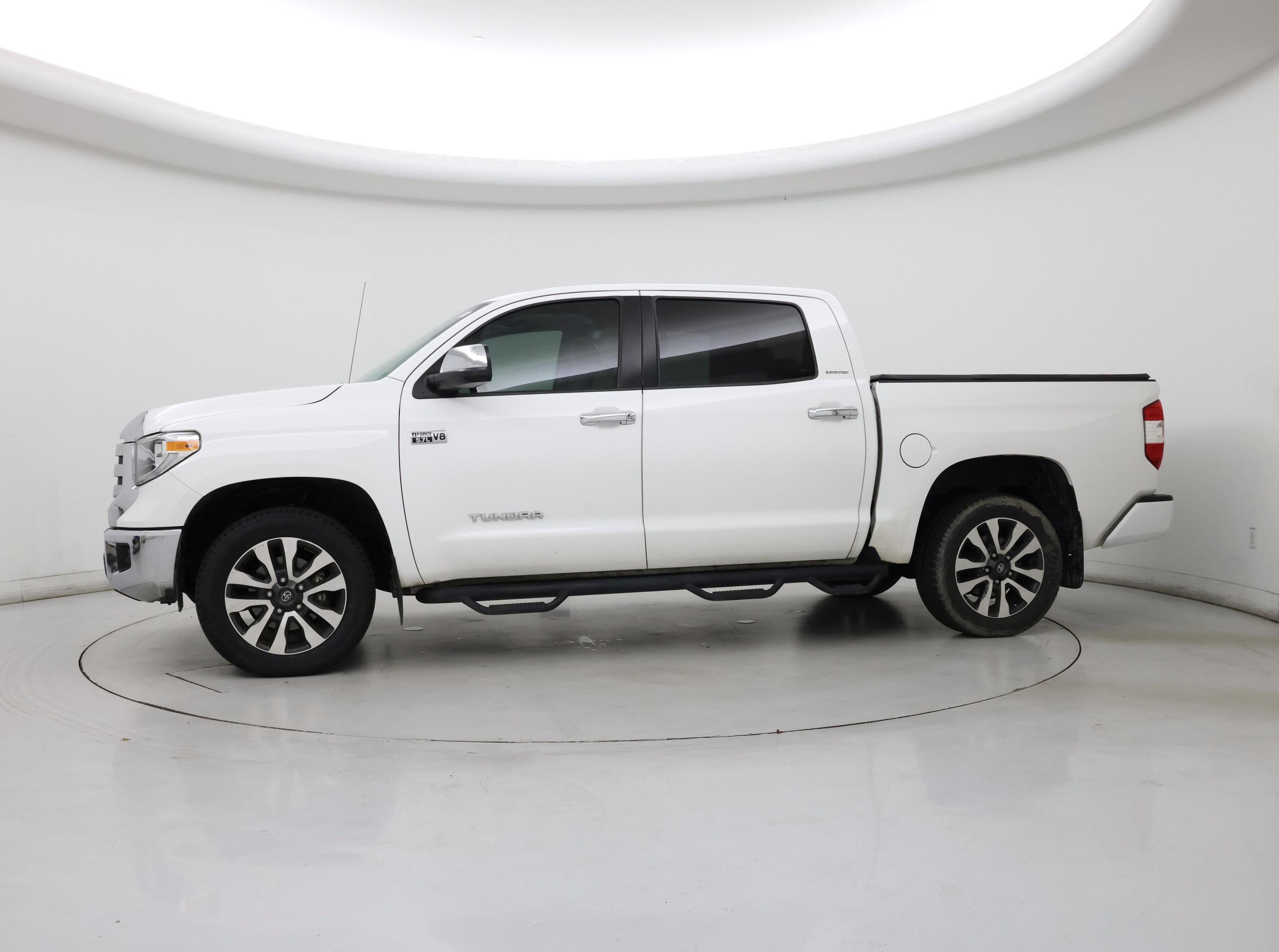 Thumbnail: 2018 Toyota Tundra - 3
