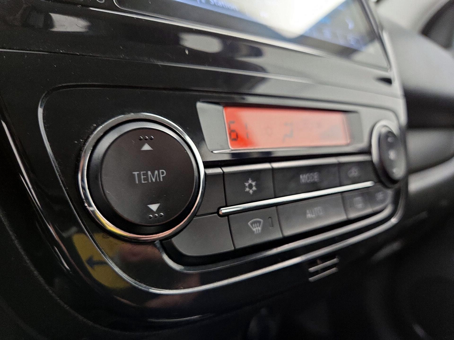 Thumbnail: 2021 Mitsubishi Mirage - 16