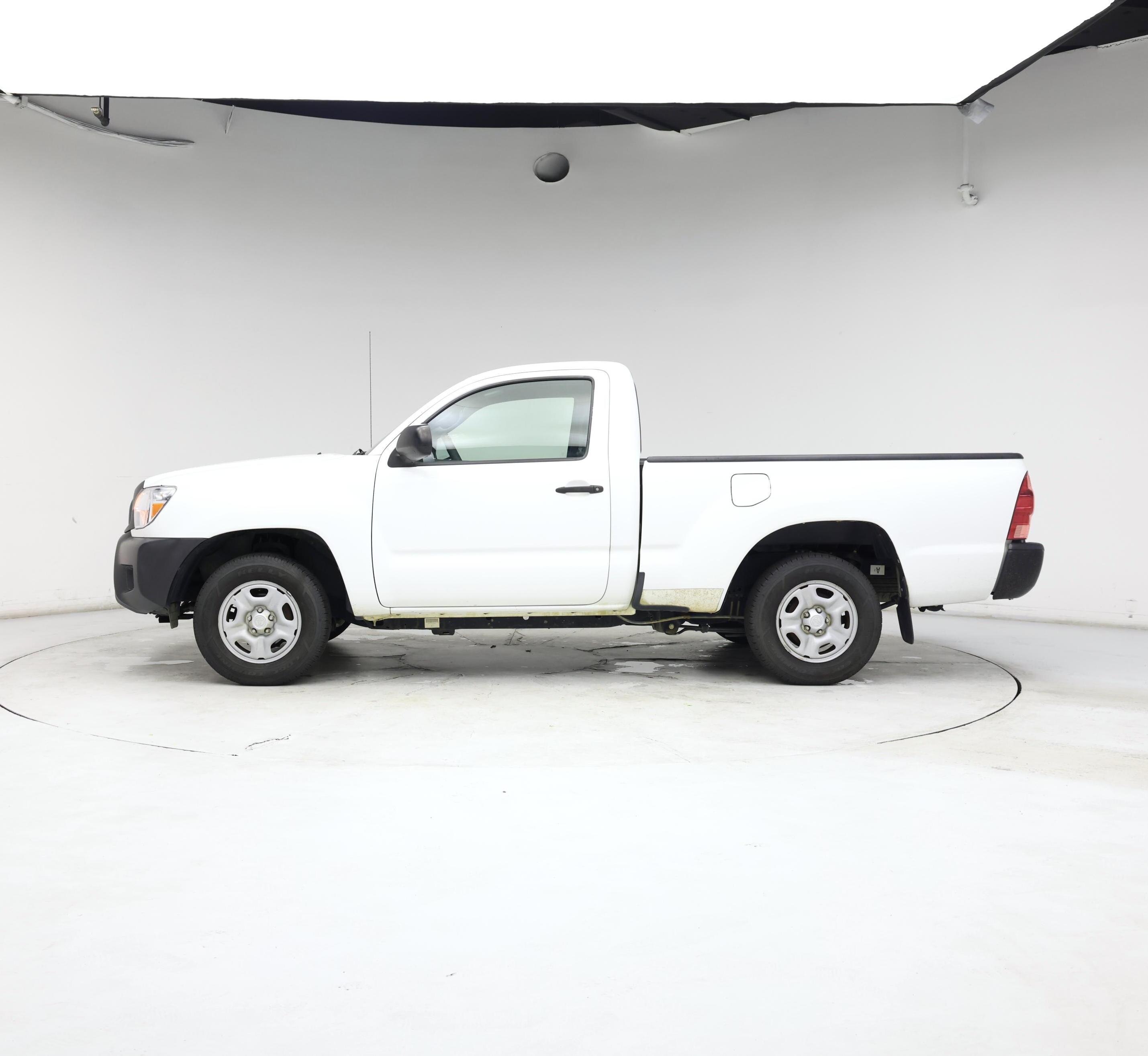 Thumbnail: 2014 Toyota Tacoma - 3
