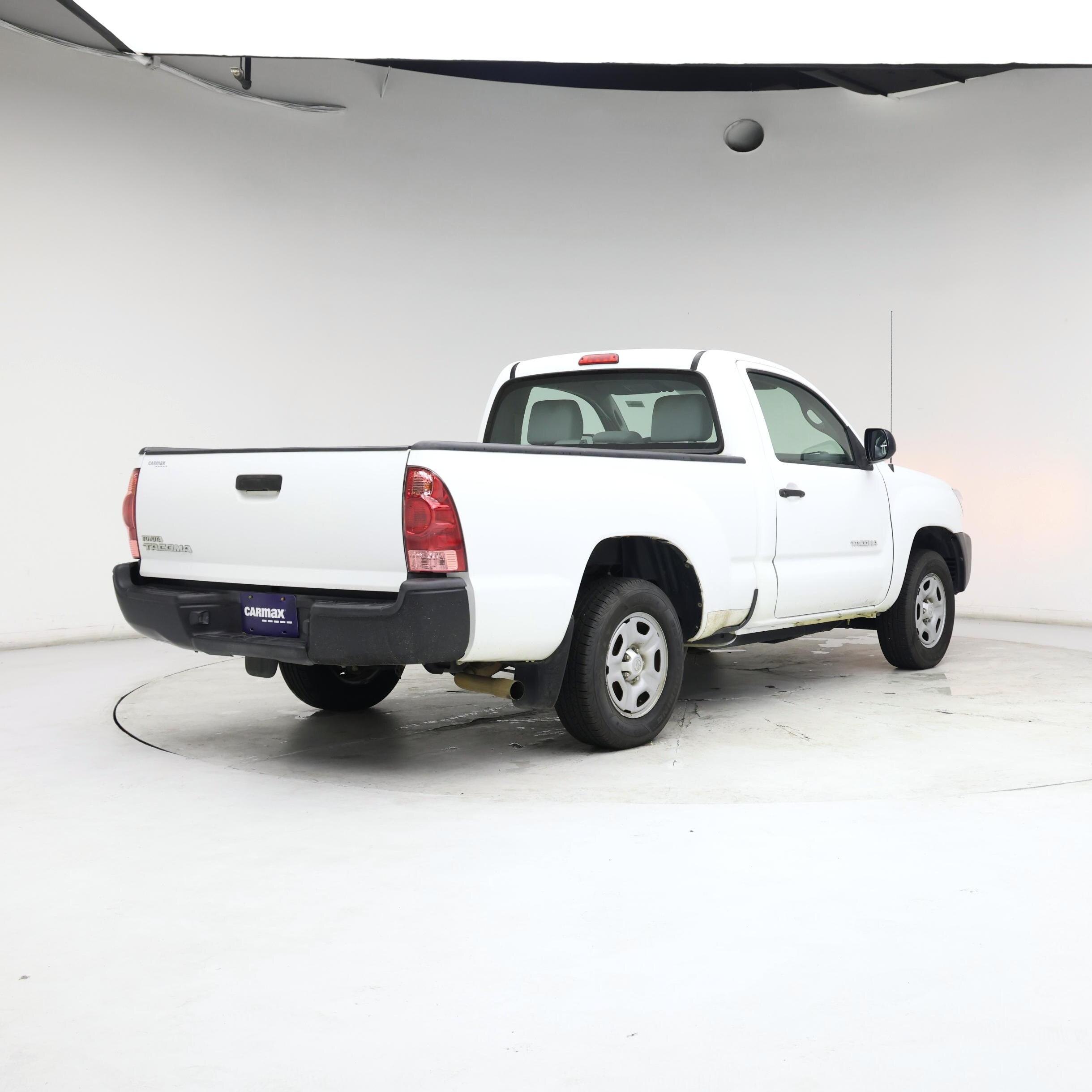 Thumbnail: 2014 Toyota Tacoma - 8