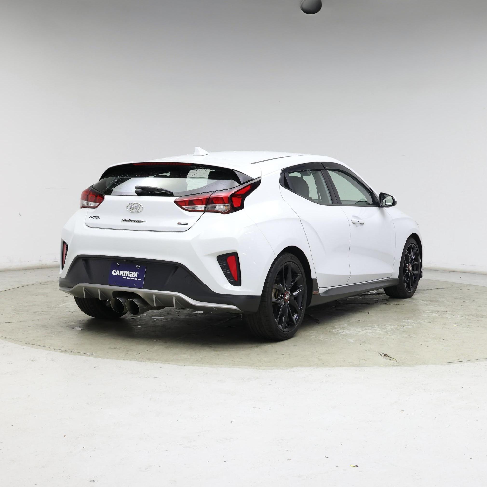 Thumbnail: 2019 Hyundai Veloster - 8