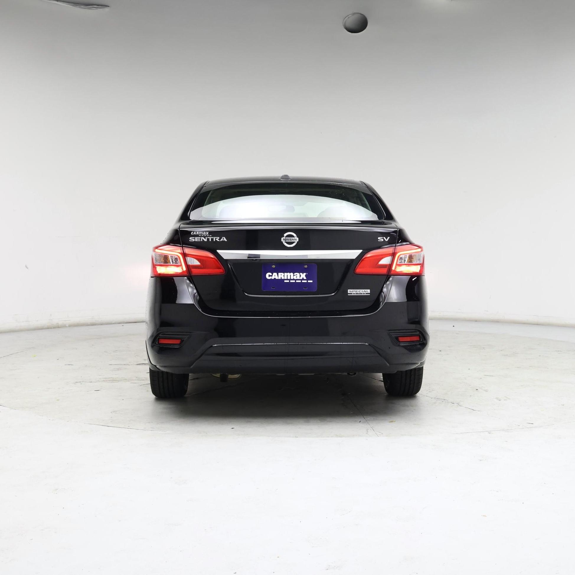 Thumbnail: 2019 Nissan Sentra - 6
