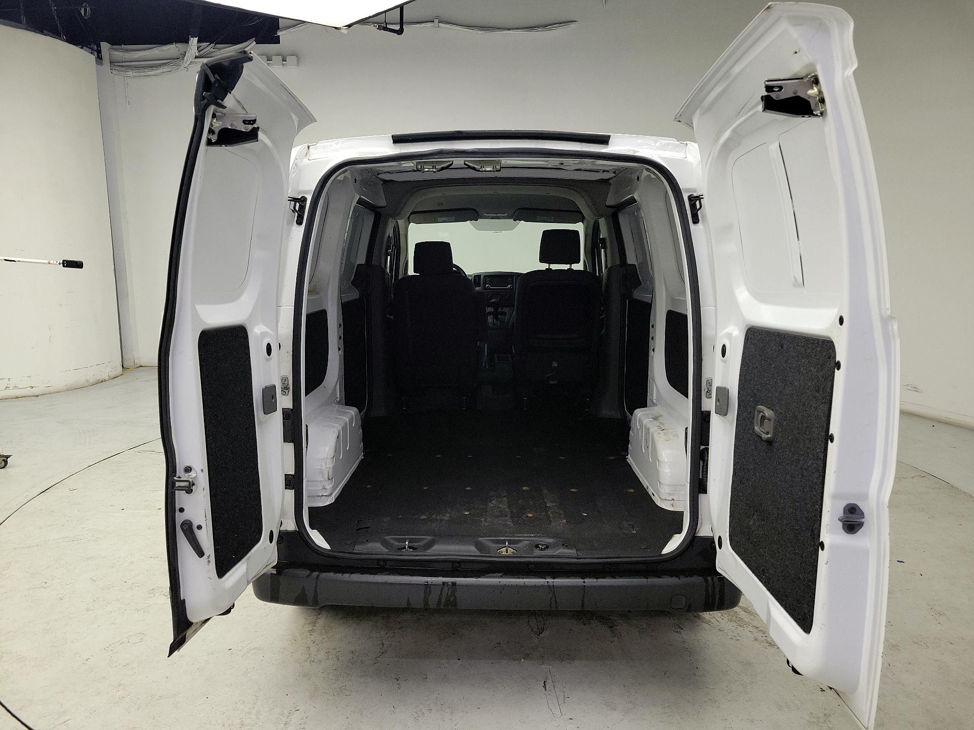 Thumbnail: 2018 Nissan NV200 - 20