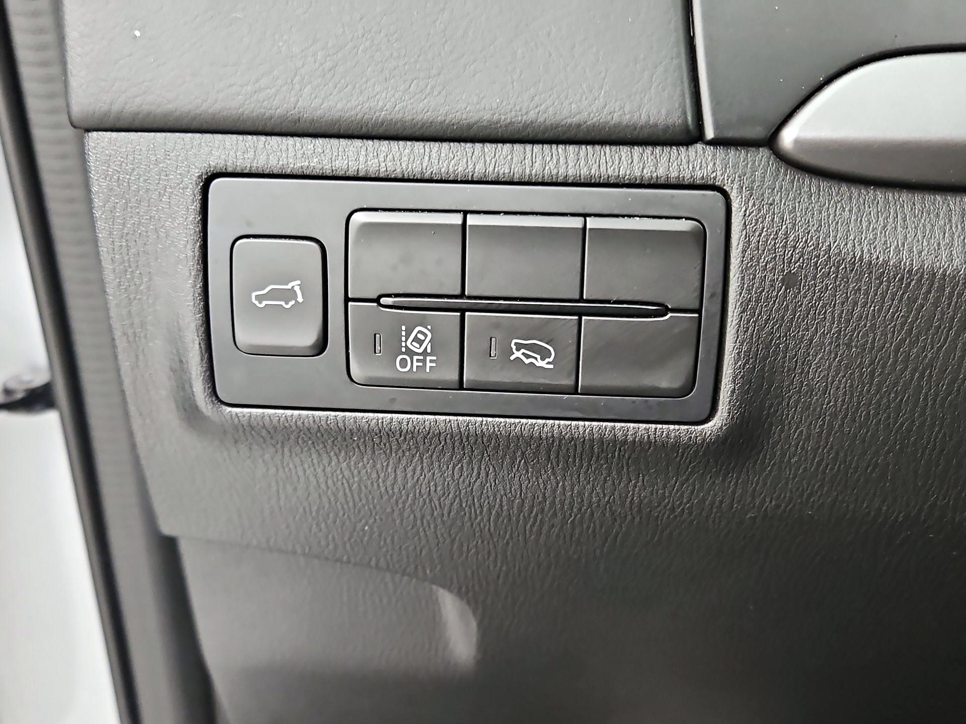 Thumbnail: 2023 Mazda CX-9 - 13