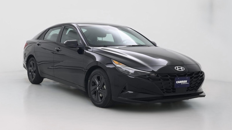 2021 Hyundai Elantra SEL Hero Image