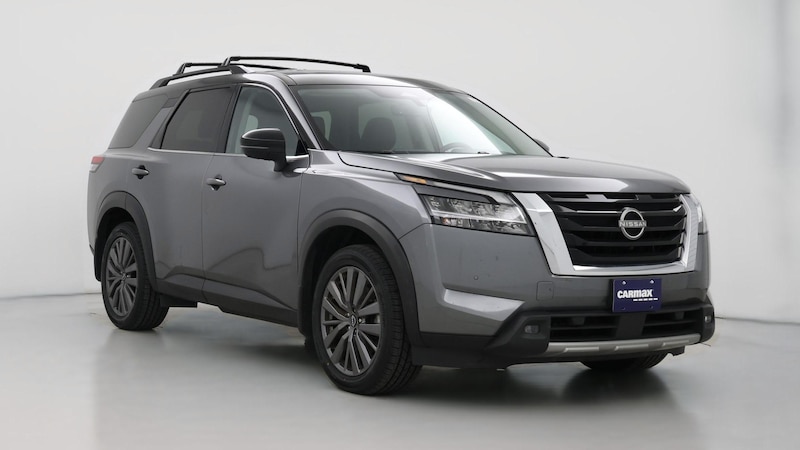 2023 Nissan Pathfinder SL Hero Image