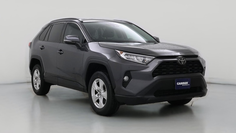 2021 Toyota RAV4 XLE Hero Image