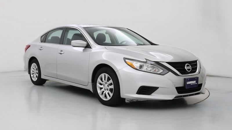 2018 Nissan Altima S Hero Image