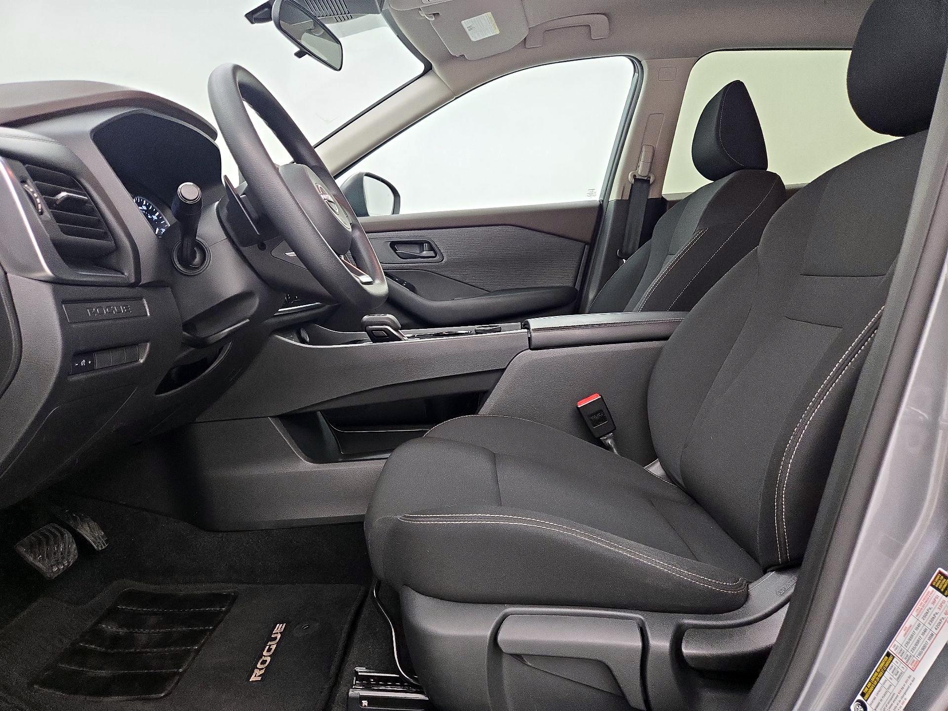 Thumbnail: 2023 Nissan Rogue - 11